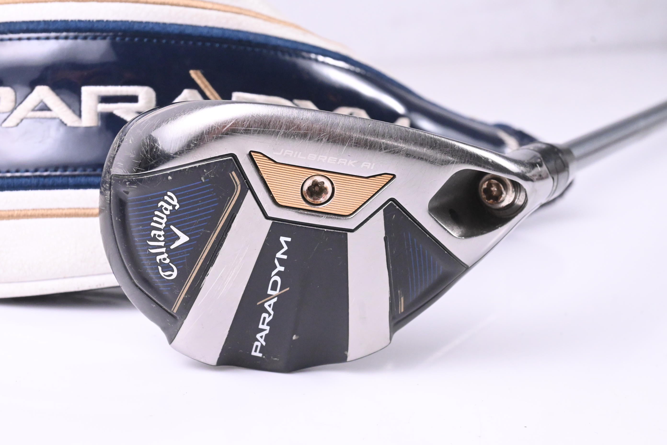 Callaway Paradym #4 Hybrid / 21 Degree / Regular Flex HZRDUS Silver 65 Shaft