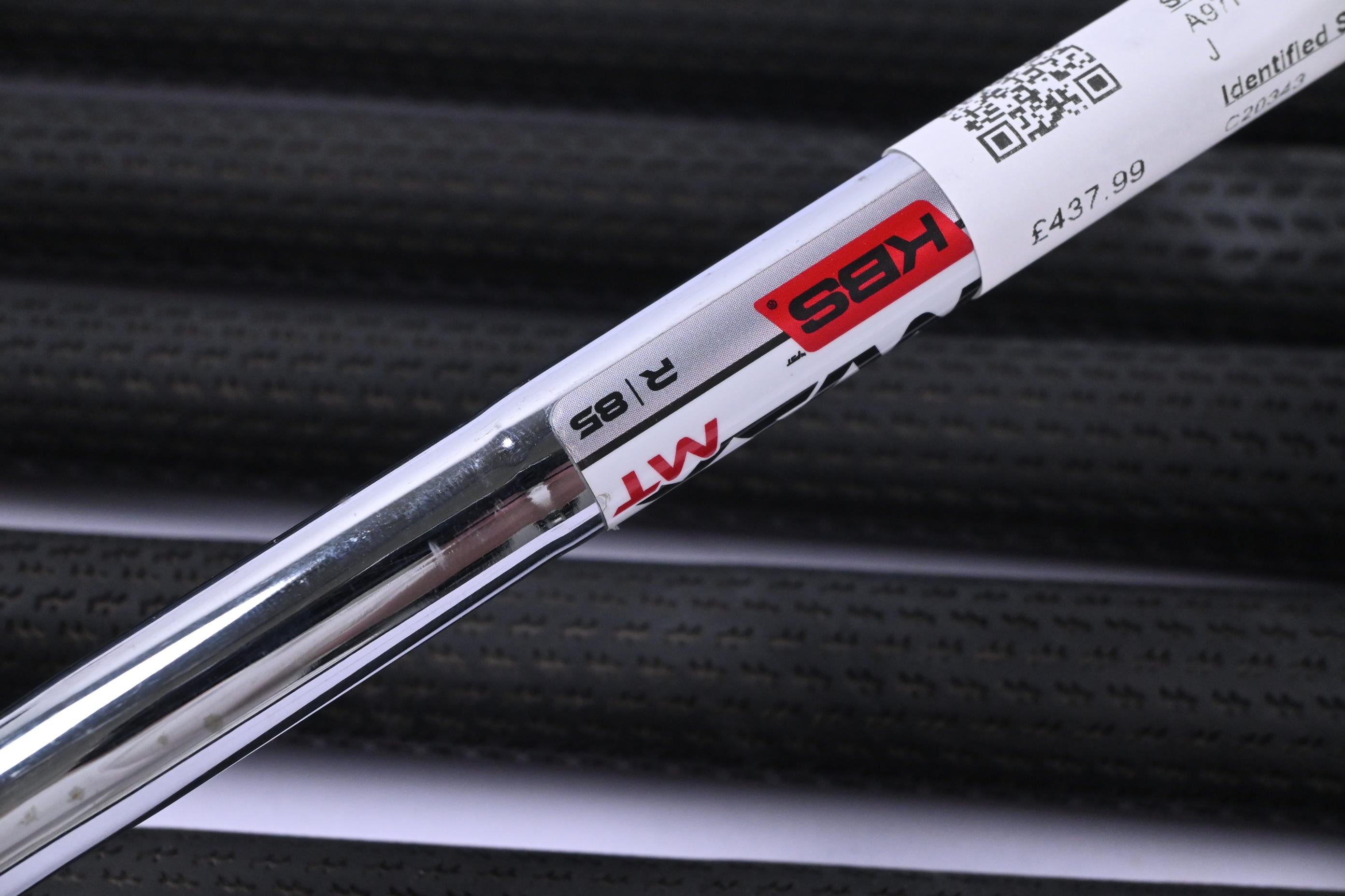 Taylormade Stealth Irons / 6-PW+SW / Regular Flex KBS Max MT 85 Shafts