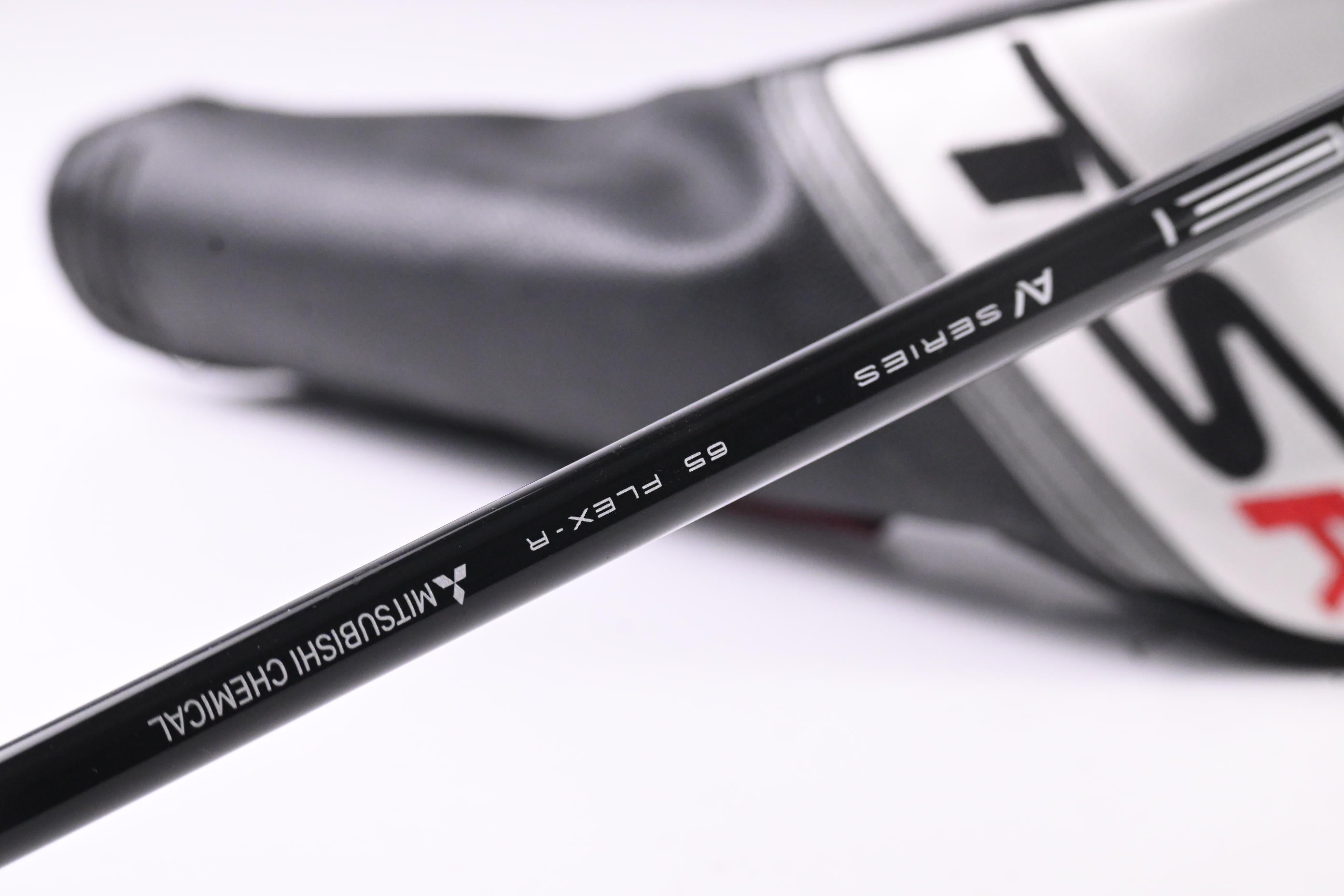 Titleist TSR2 #3 Wood / 16.5 Degree / Regular Flex Tensei AV Blue 65 Shaft