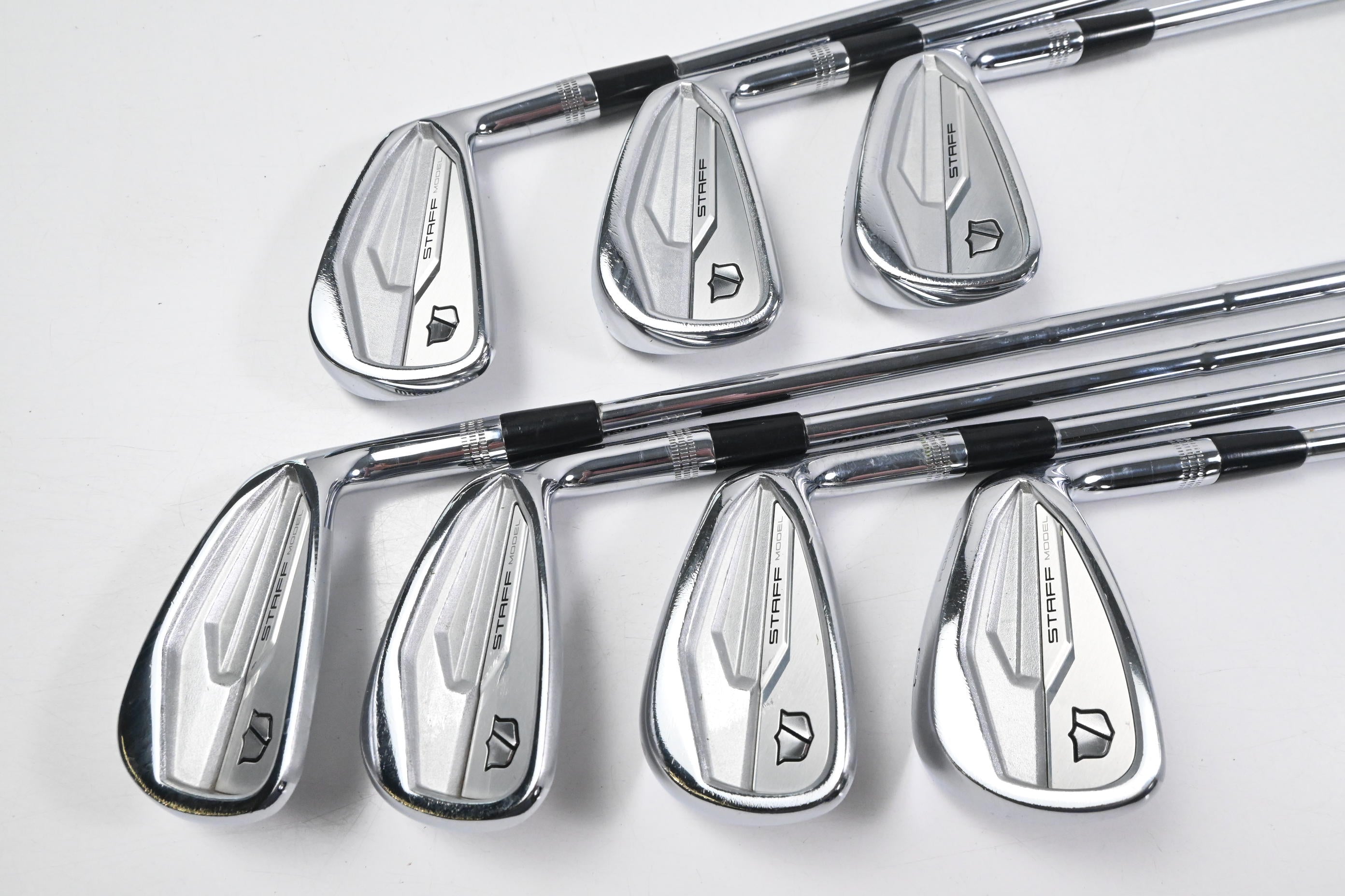 Wilson Staff Model 2024 CB Irons / 4-PW / Stiff Flex Dynamic Gold S300 MID 115