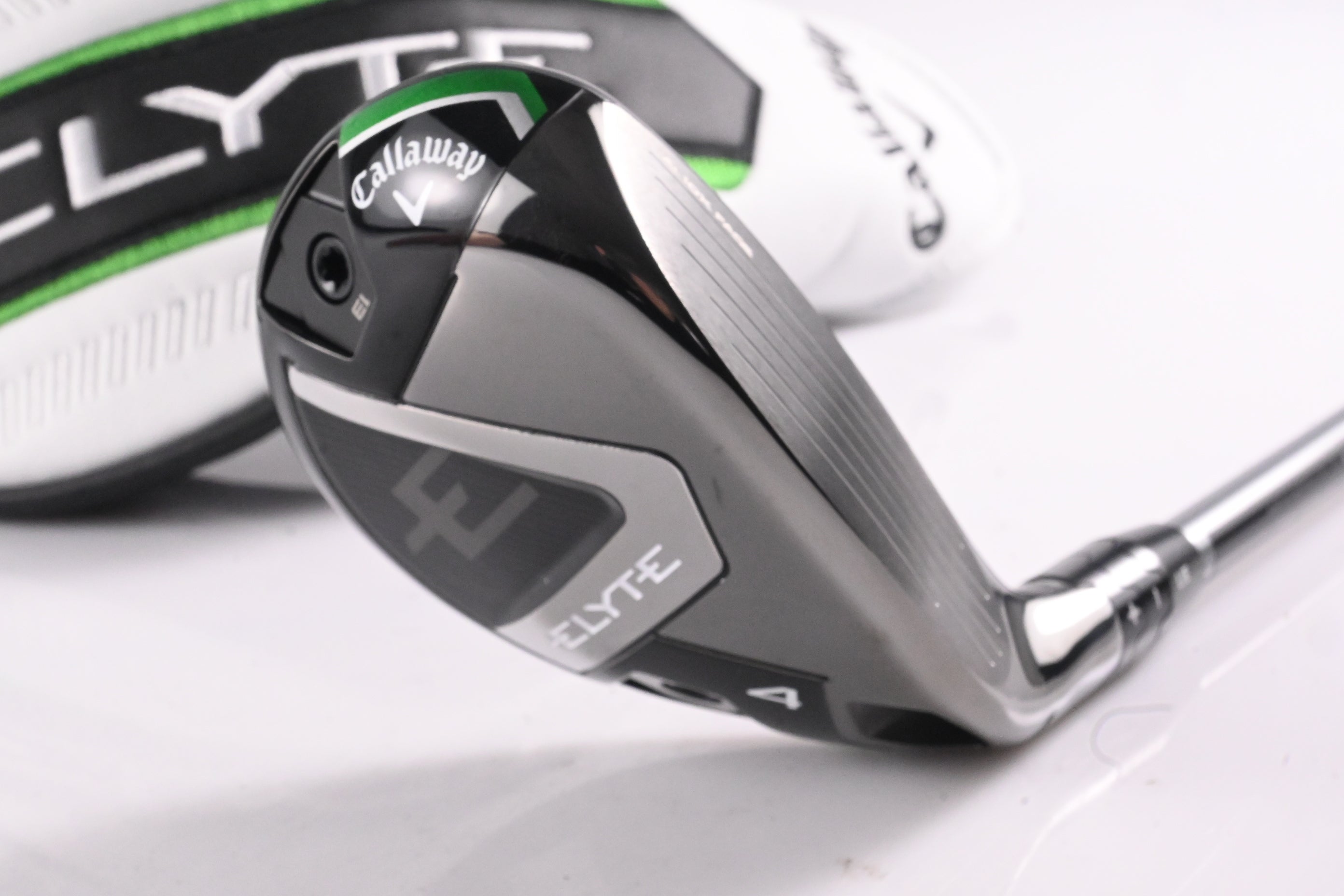 Callaway Elyte #4 Hybrid / 22 Degree / Regular Flex Denali Charcoal 60 Shaft