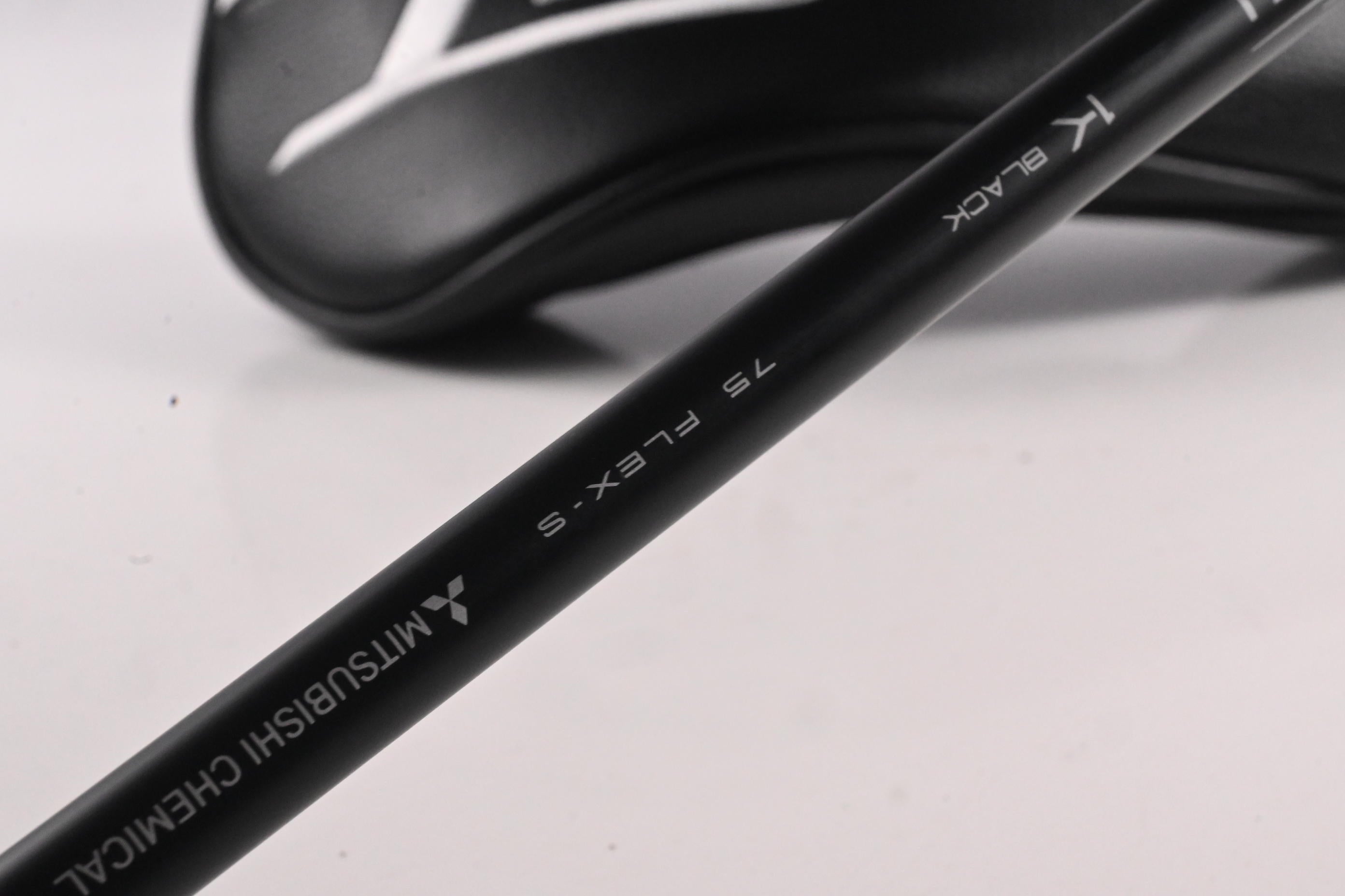 Titleist GT2 #3 Wood / 15 Degree / Stiff Flex Tensei 1K Black 75 Shaft