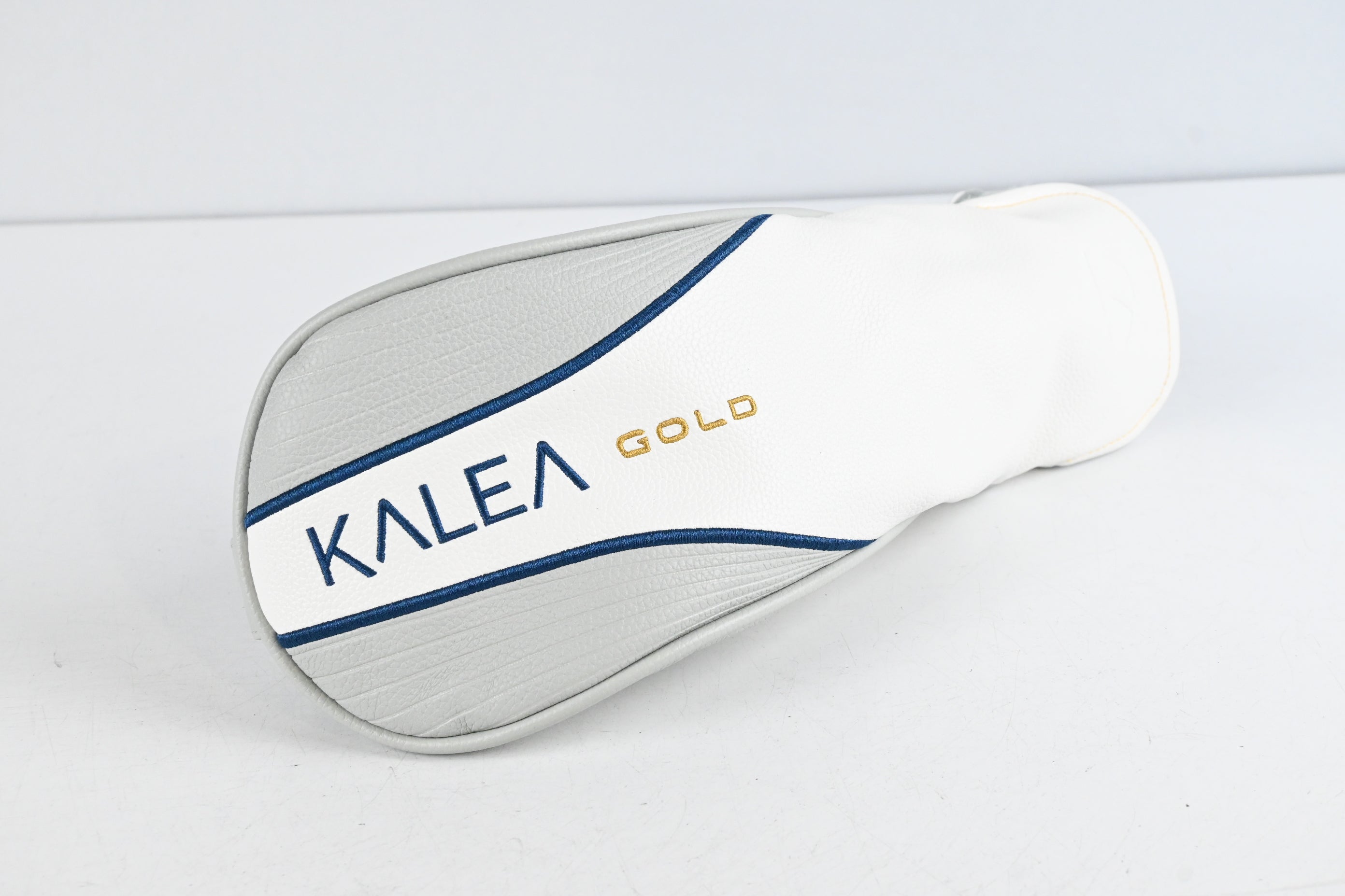 Taylormade Kalea Gold #3 Wood / 16 Degree / Ladies Flex Kalea Gold 40 Shaft