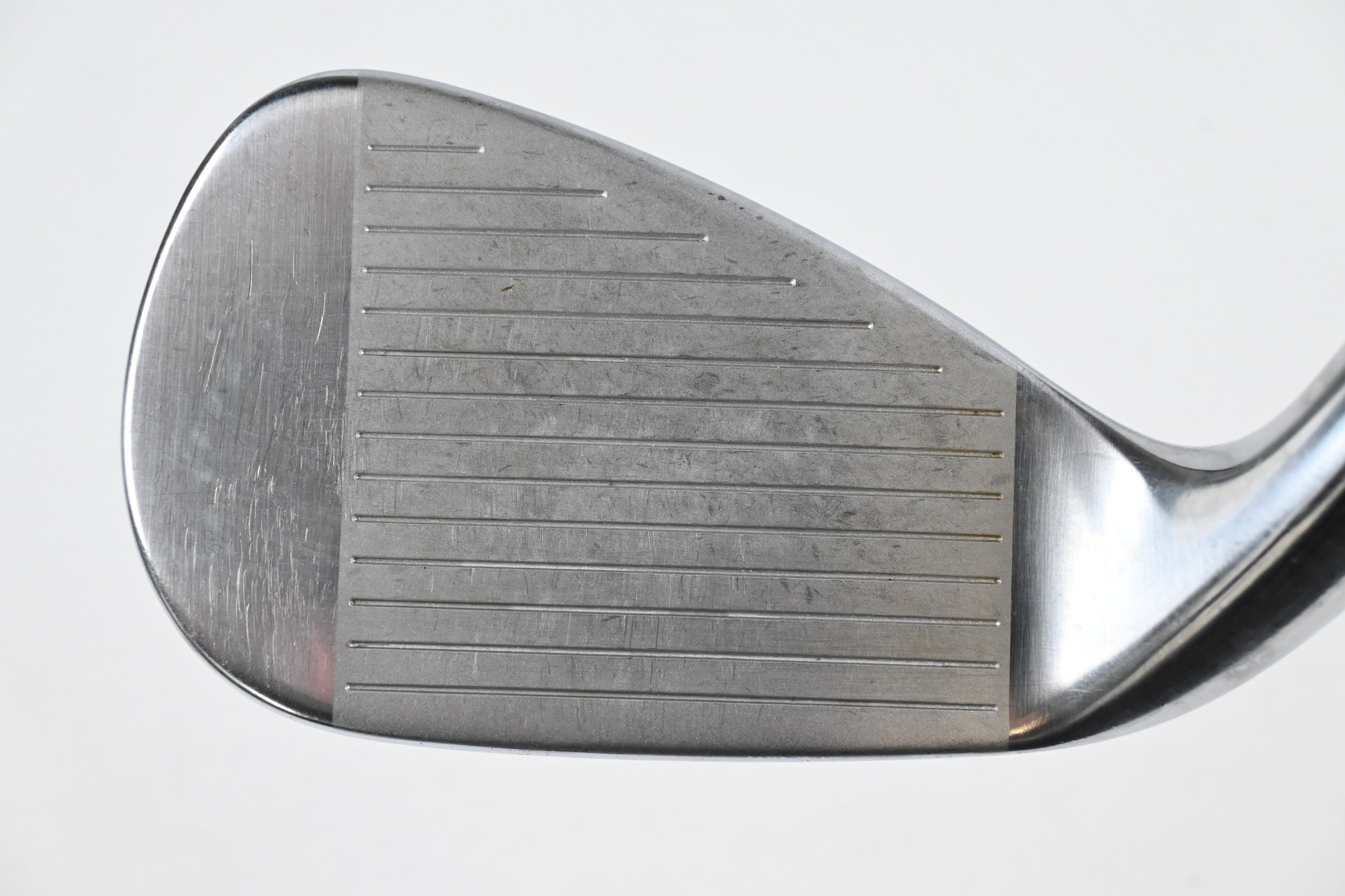 Titleist T300 2019 #9 Iron / Regular Flex AMT Red R300 Steel Shaft