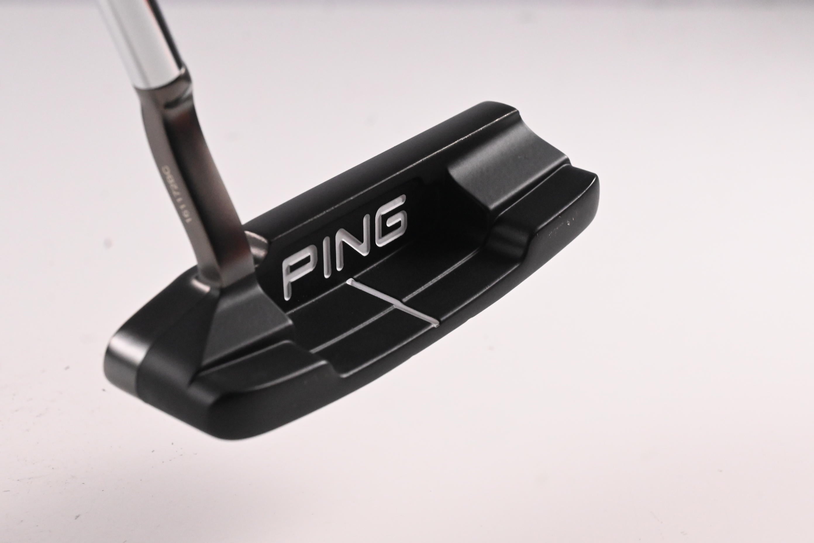 Ping Scottsdale 2025 Anser 4 Putter / Black Dot / 34 Inch