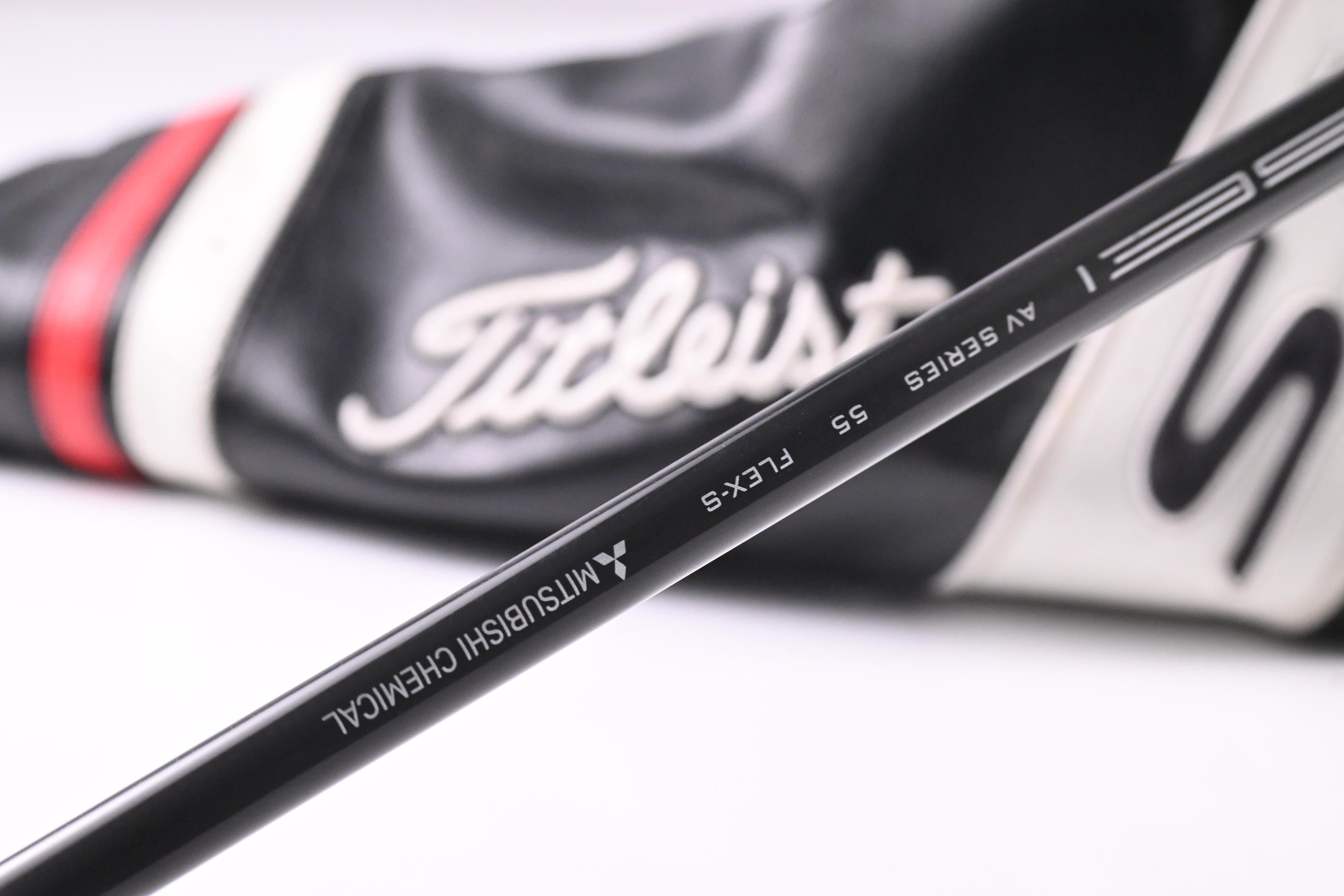 Titleist TS2 Driver / 9.5 Degree / Stiff Flex Tensei AV Raw Blue 55 Shaft