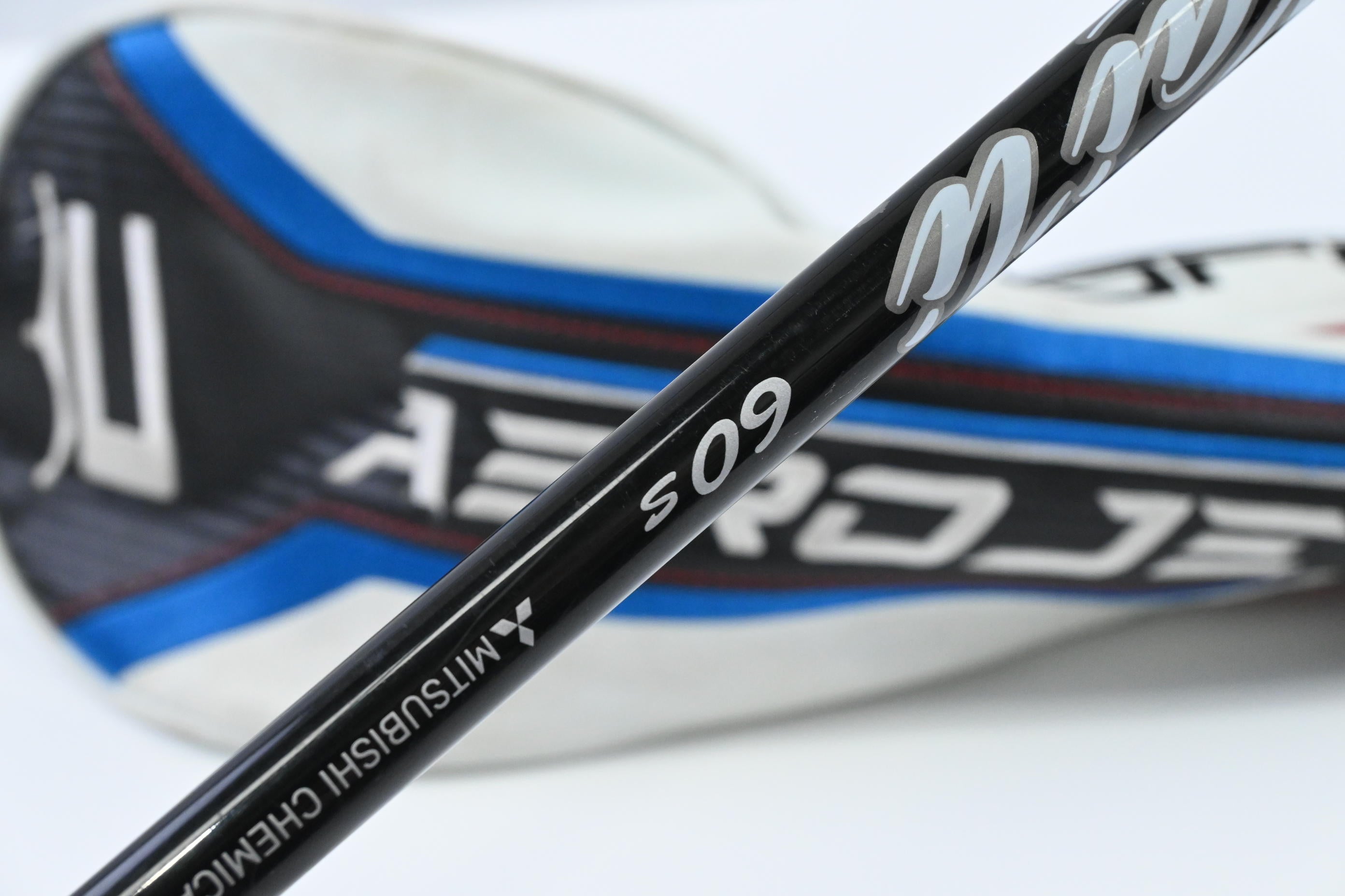 Left Hand Cobra Aerojet LS Driver / 10.5 Degree / Stiff Flex Kai'li White 60