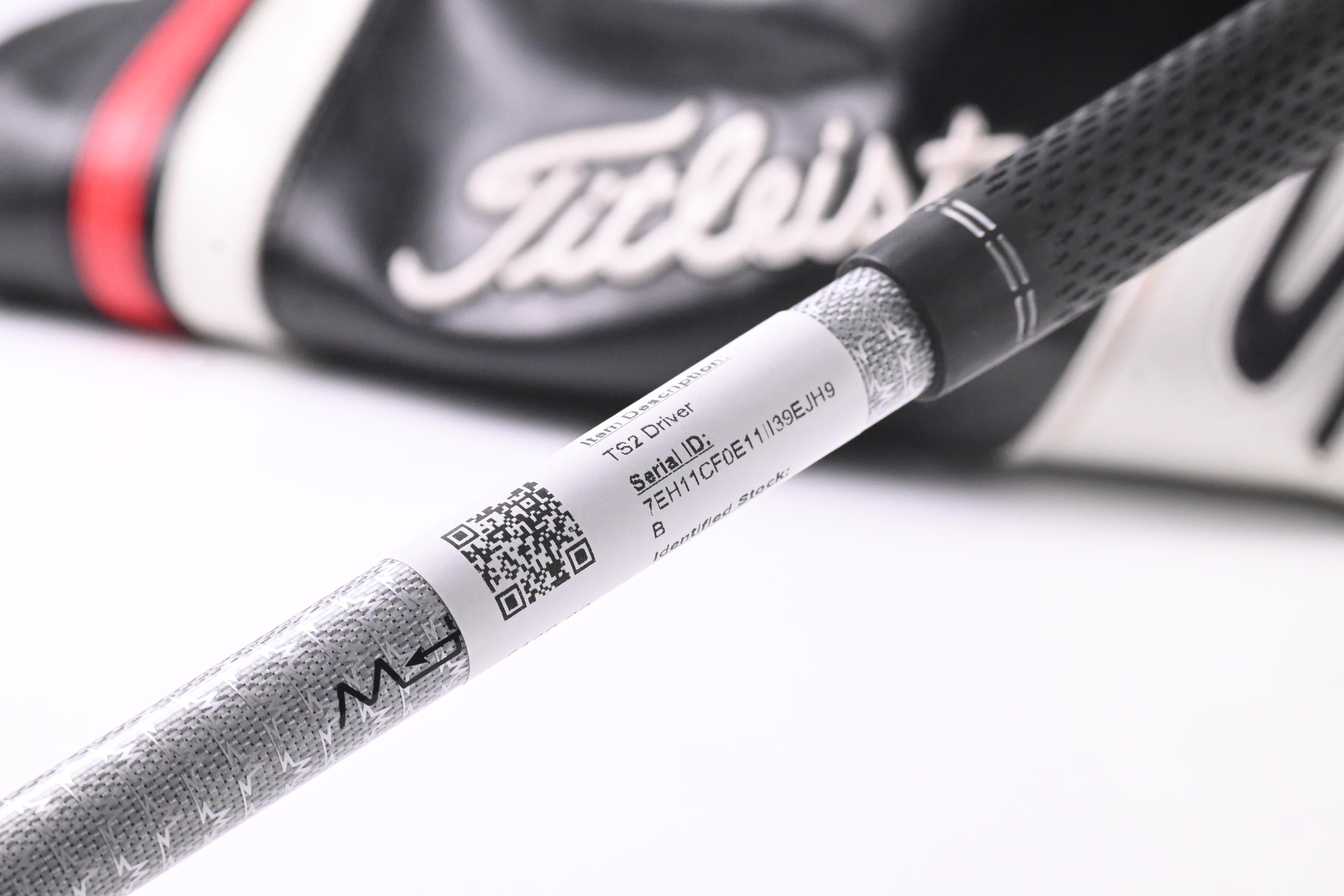 Titleist TS2 Driver / 9.5 Degree / Stiff Flex Tensei AV Raw Blue 55 Shaft