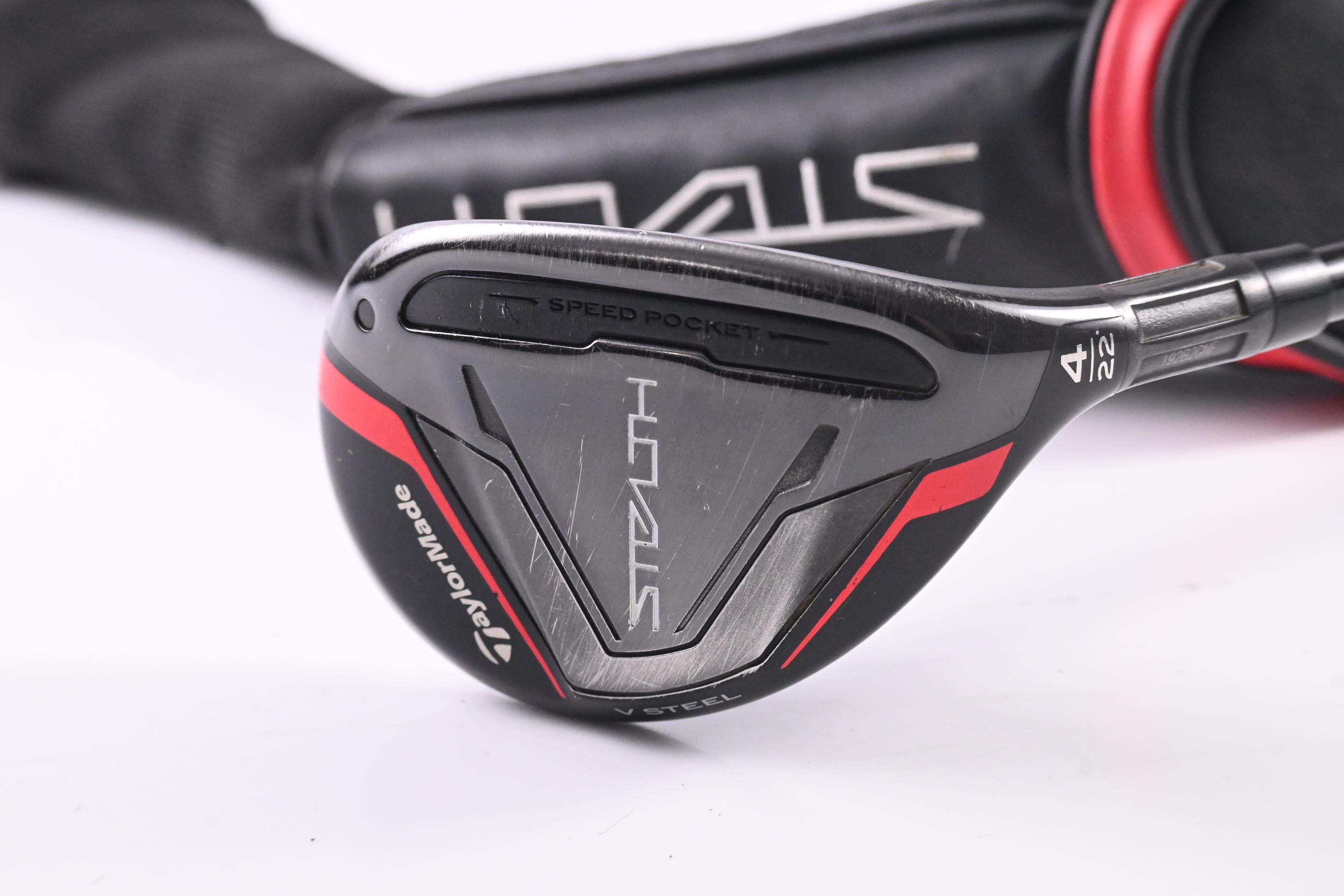 Taylormade Stealth #4 Hybrid / 22 Degree / Regular Flex Fujikura Ventus Red 6