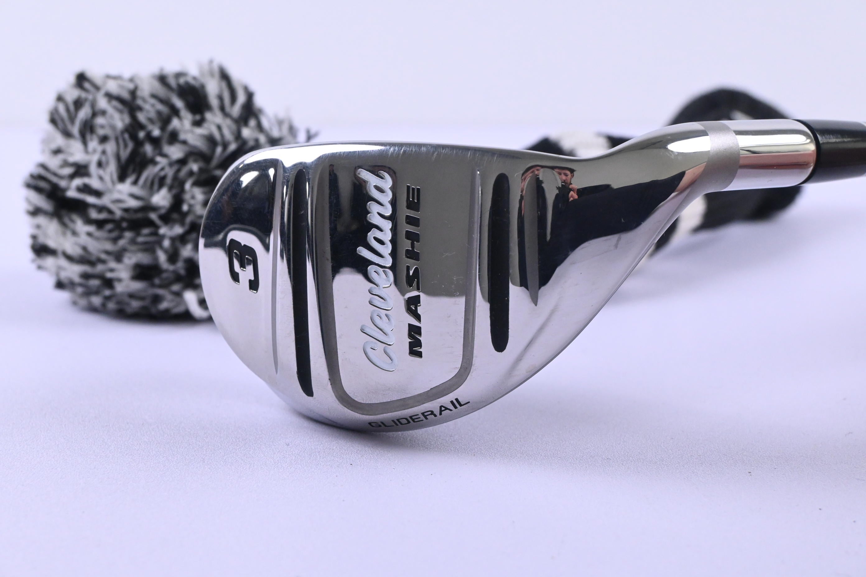 Cleveland Mashie #3 Hybrid / 20.5 Degree / Regular Flex Cleveland Action Lite 65