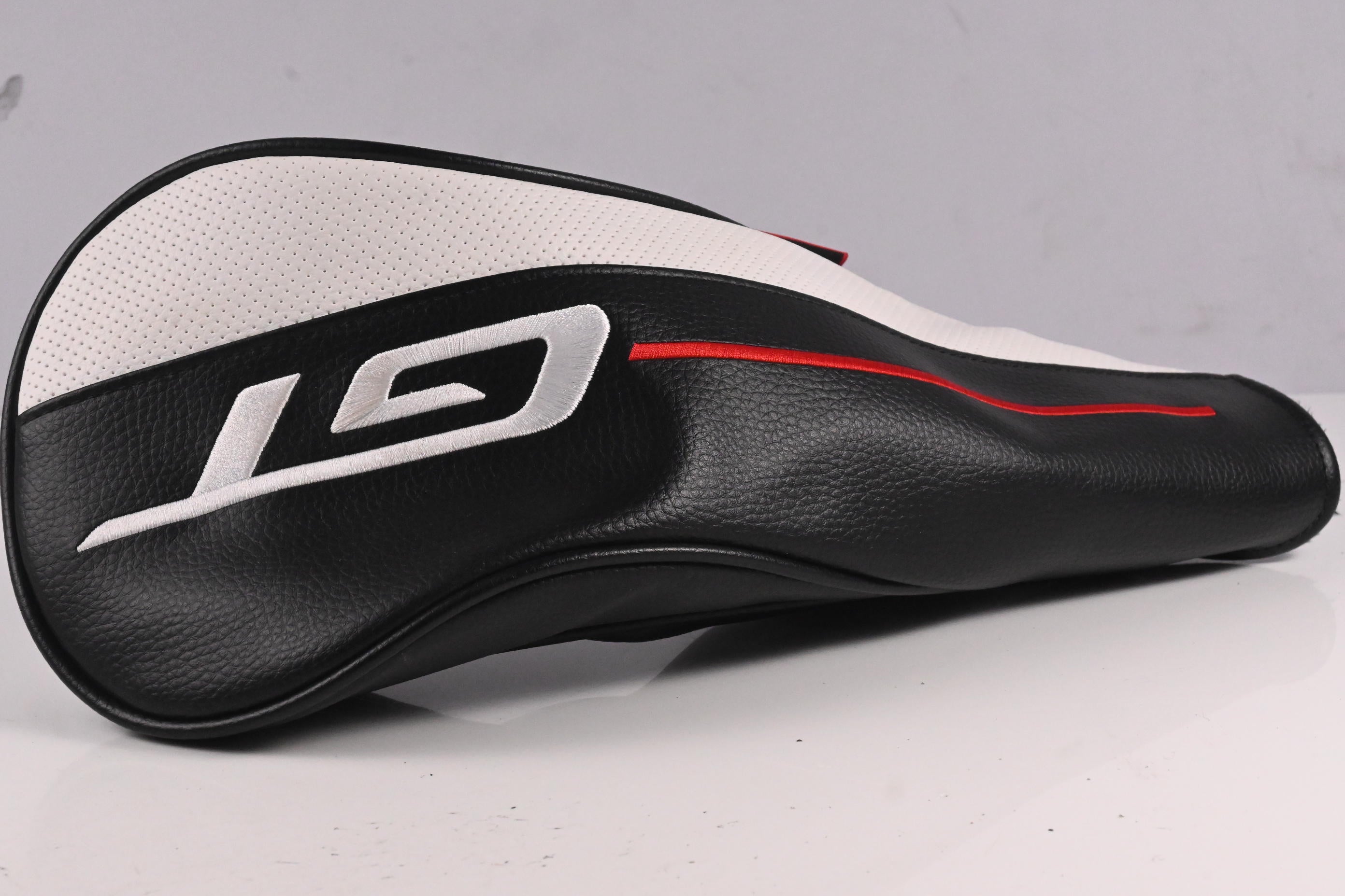 Titleist GT3 Driver / 11 Degree / Stiff Flex Tensei 1K Black 65 Shaft