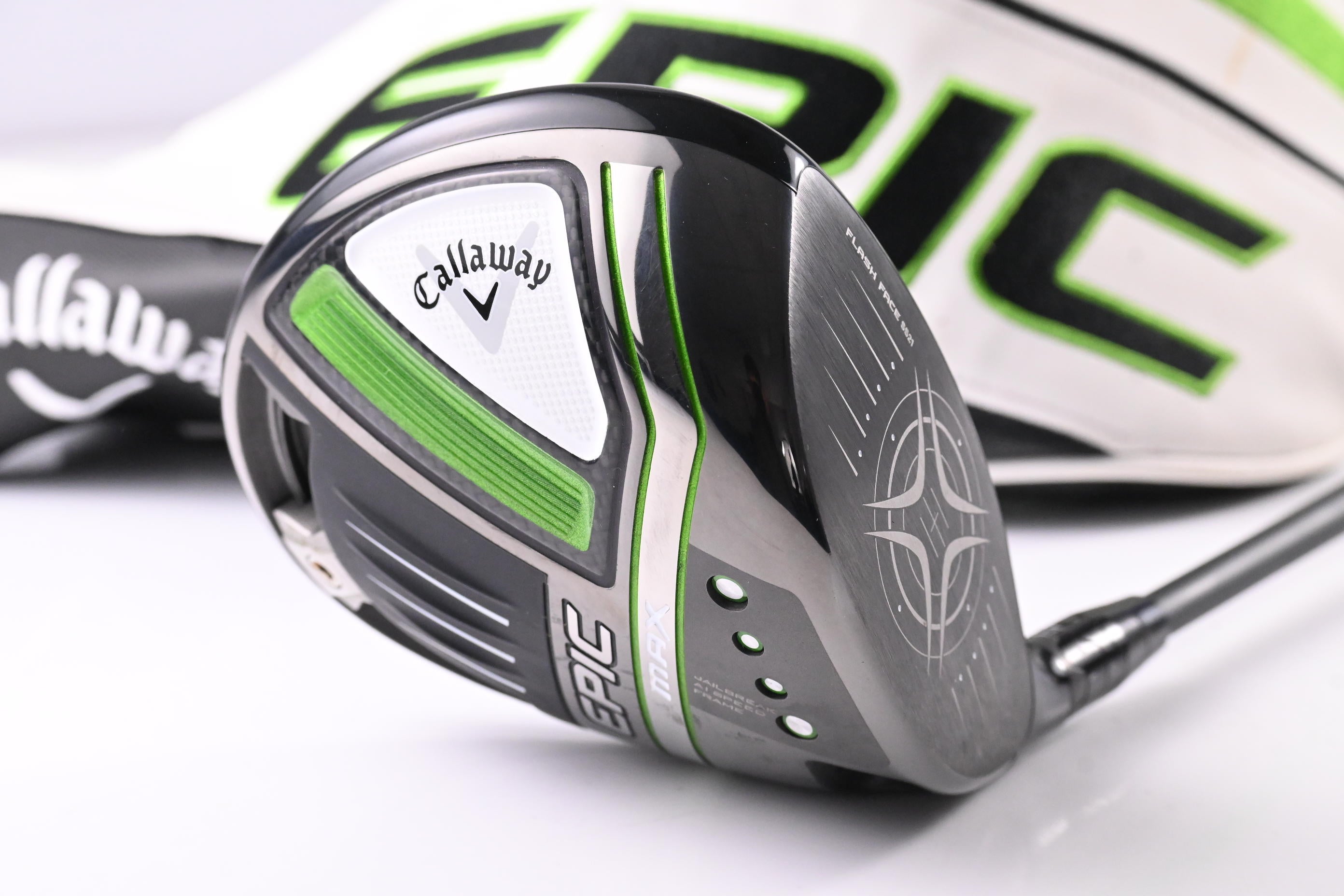 Callaway Epic Max Driver / 10.5 Degree / Regular Flex HZRDUS Smoke iM10 Green 50