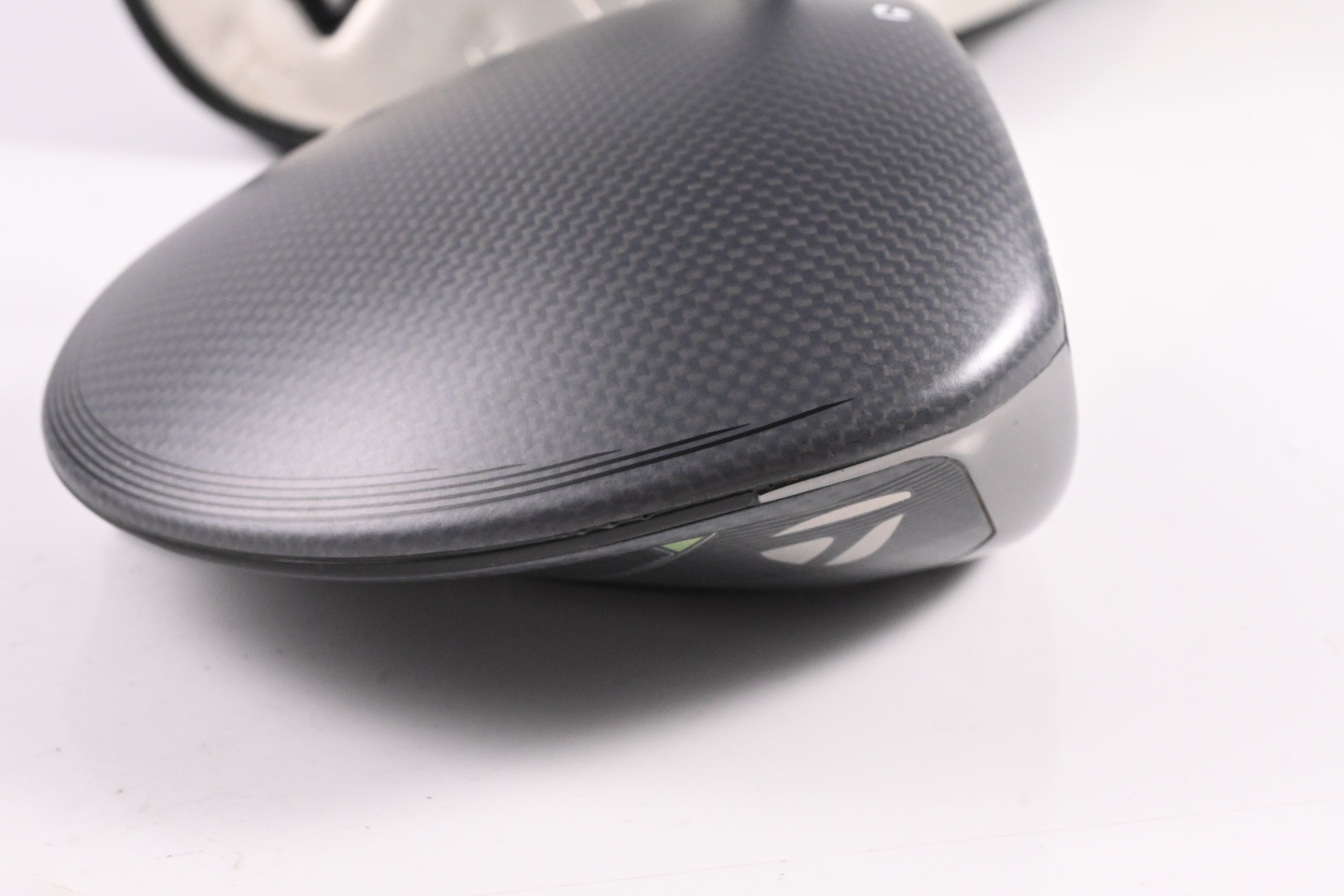 Taylormade Qi35 Driver / 9 Degree / Stiff Flex Fujikura Ventus Blue 5 Shaft