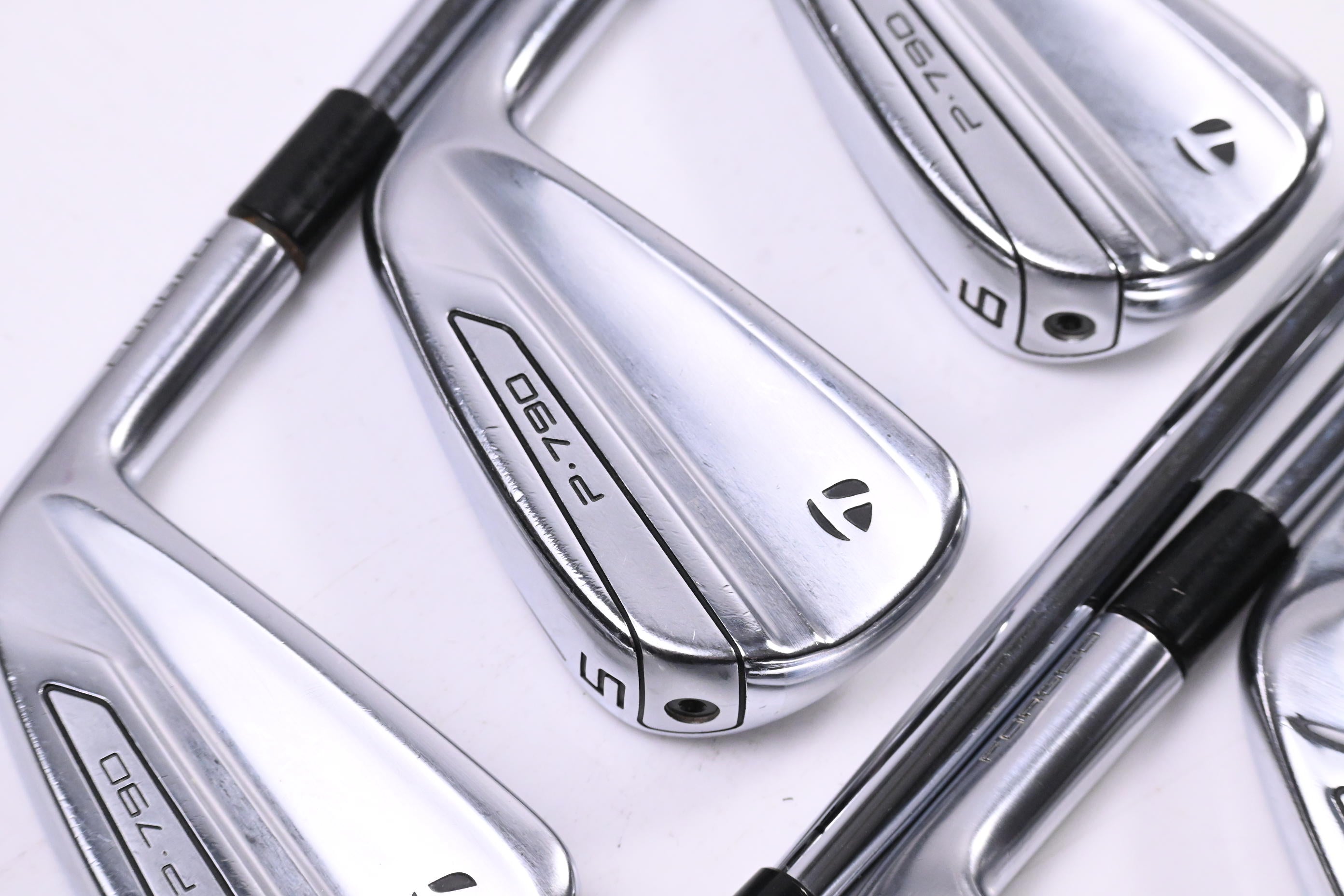 Taylormade P790 2019 Irons / 4-PW / Stiff Flex Dynamic Gold 120 Shafts