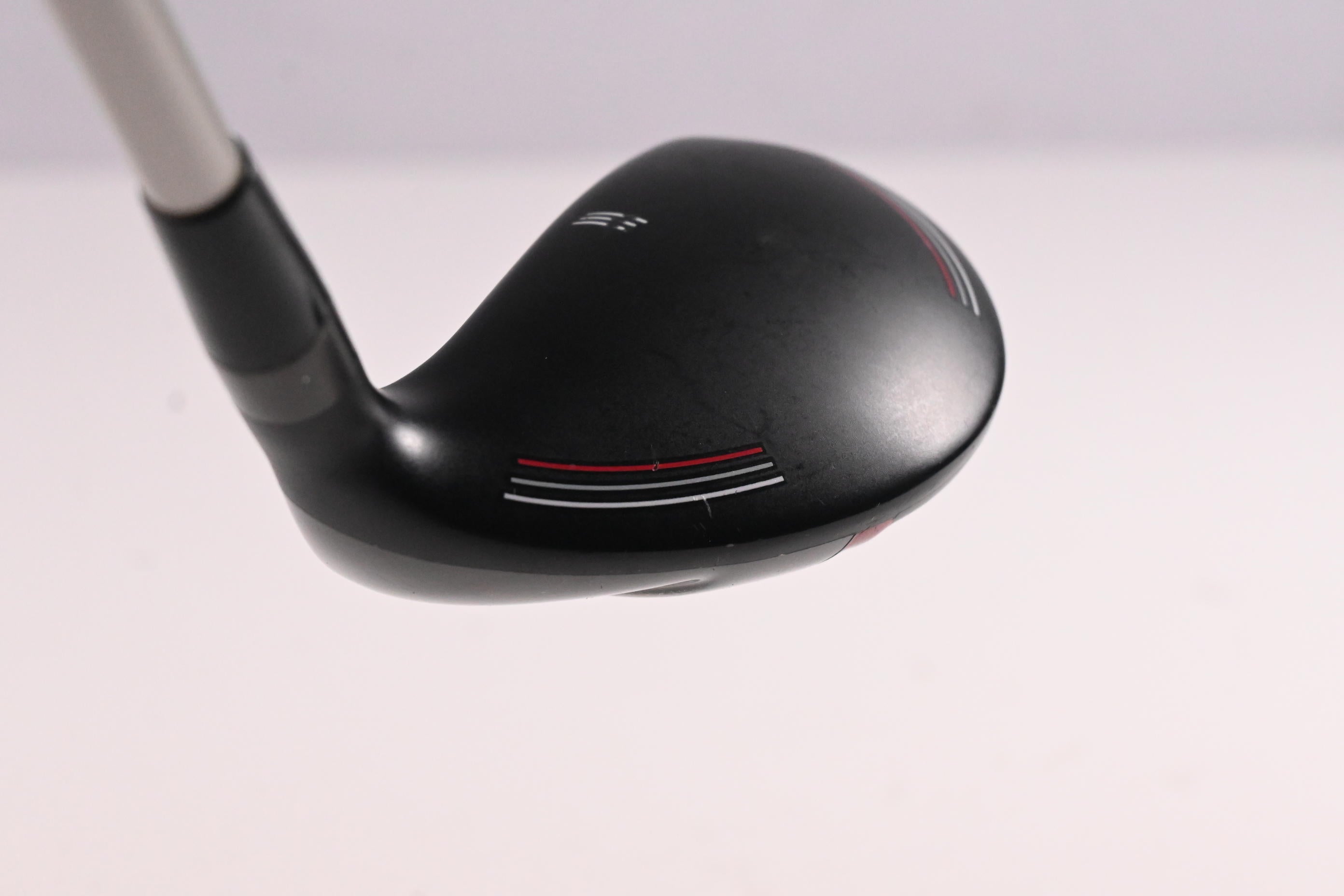 Lynx Predator 2020 #4 Hybrid / 22 Degree / Regular Flex UST iRN Shaft