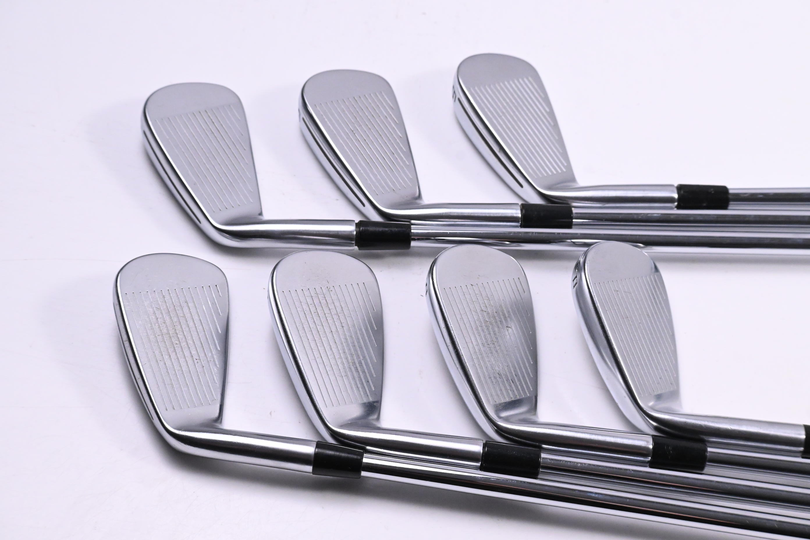 Taylormade P790 2019 Irons / 4-PW / Stiff Flex Dynamic Gold 120 Shafts