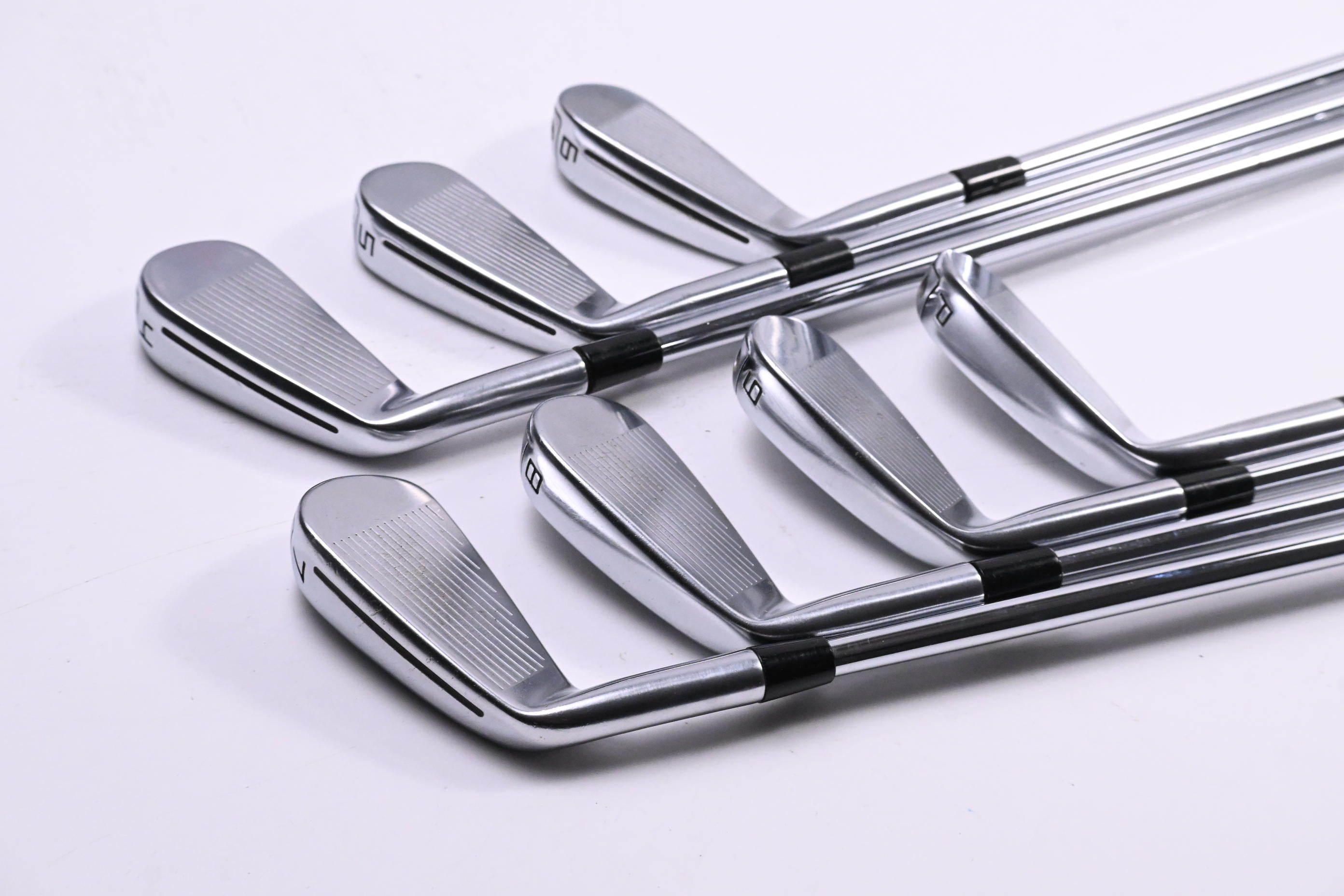 Taylormade P790 2019 Irons / 4-PW / Stiff Flex Dynamic Gold 120 Shafts