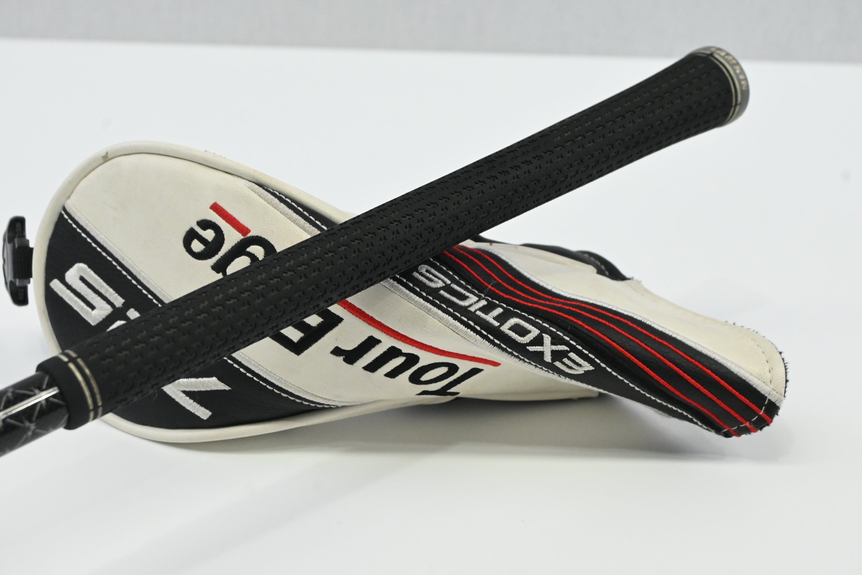 Tour Edge E523 #4 Hybrid / 22 Degree / Regular Flex Tensei AV Blue 65 Shaft