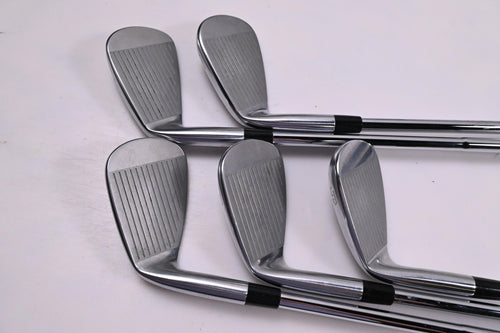 Mizuno Pro 243 Irons / 7-PW+GW / Stiff Flex Dynamic Gold Mid 100 S300 Shafts