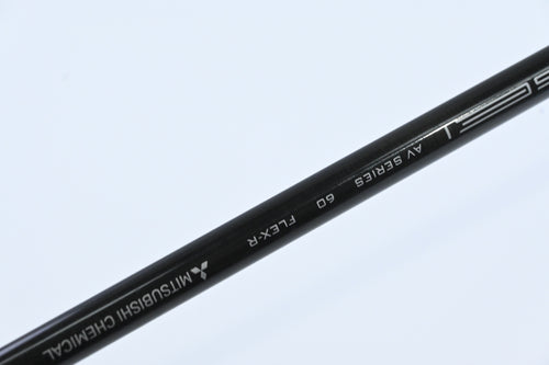 Left Hand Taylormade SIM Driver / 10.5 Degree / Regular Flex Tensei AV Raw Blue