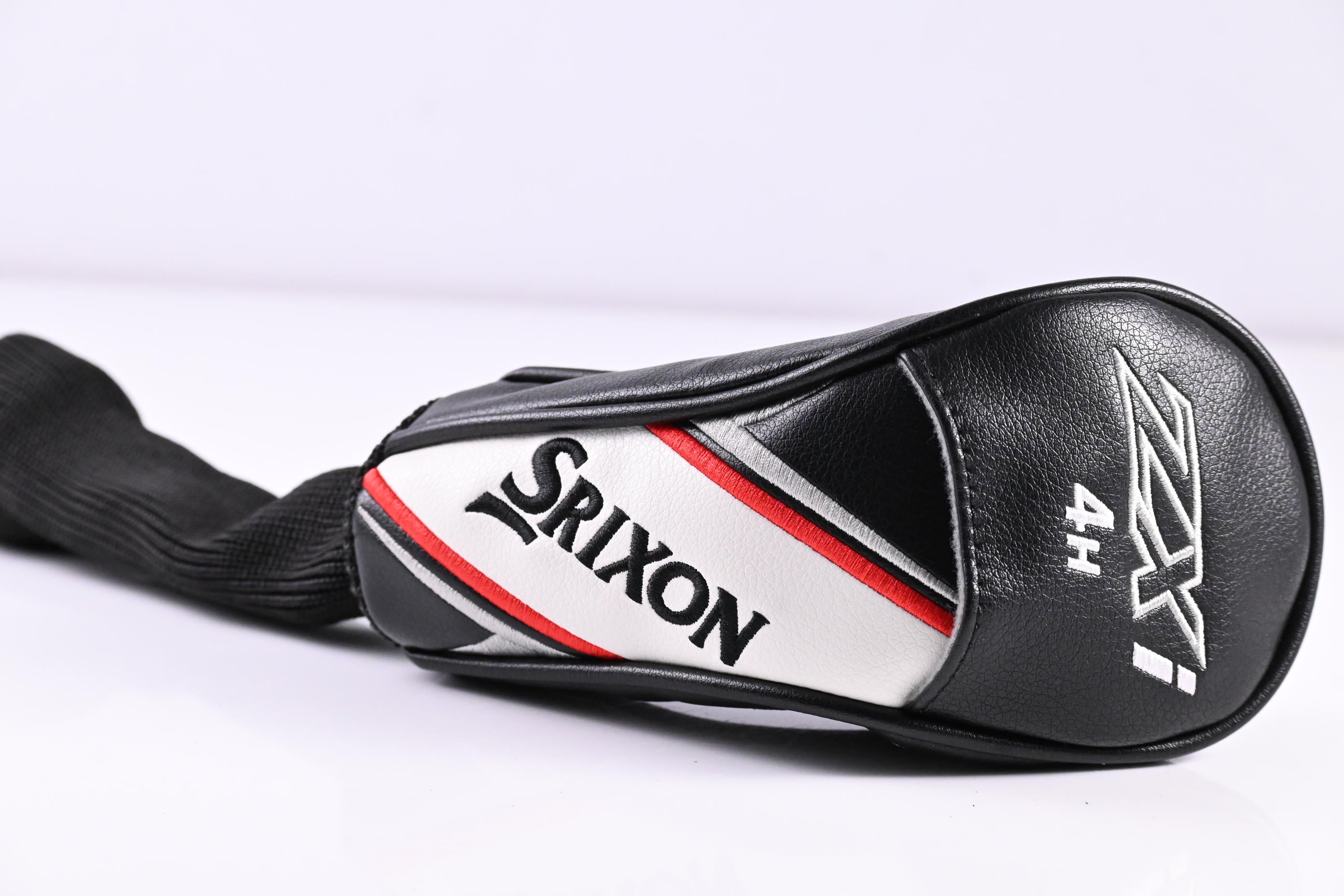 Srixon ZXi #4 Hybrid / 22 Degree / Regular Flex Fujikura Ventus TR Blue 7 Shaft