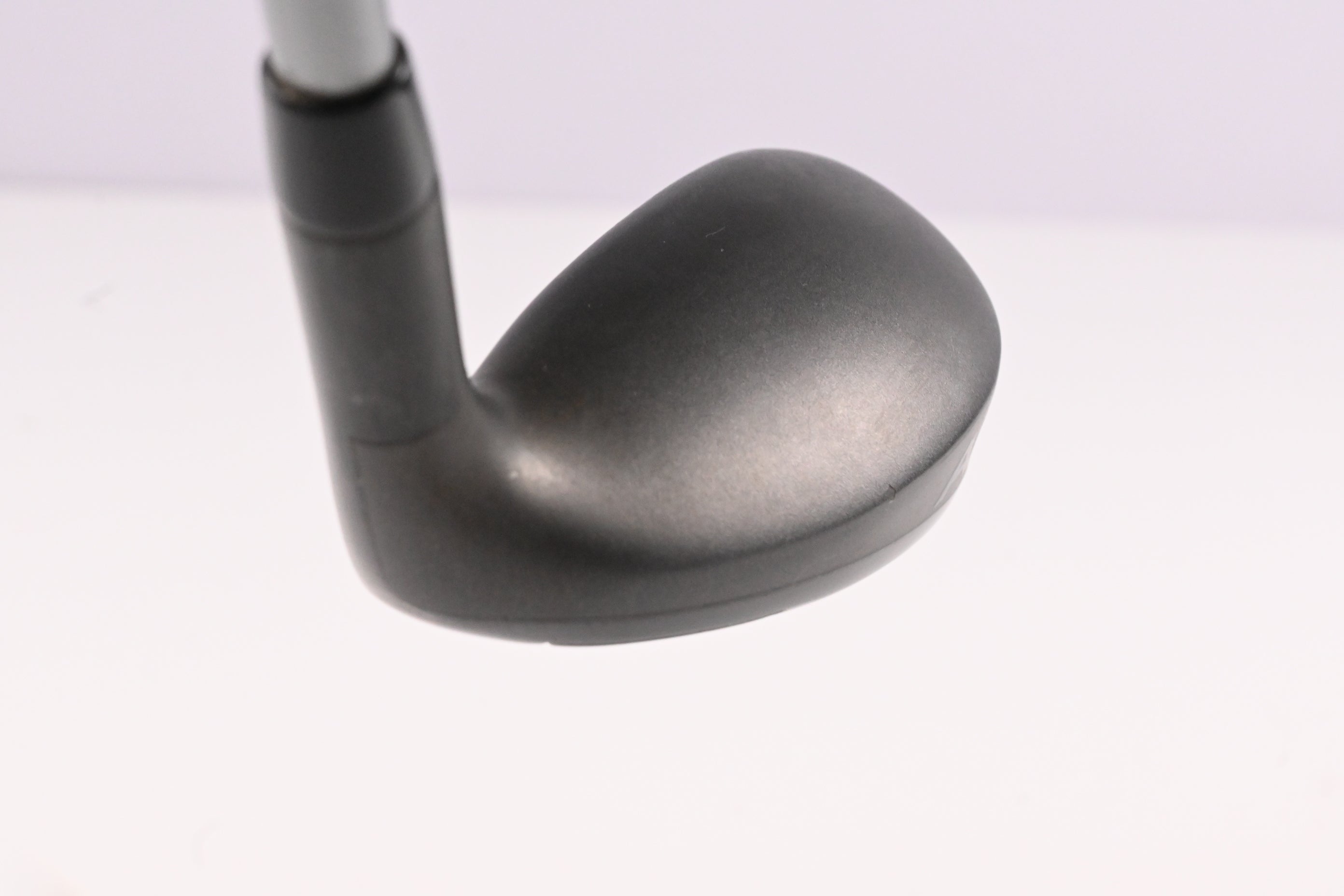 Callaway Apex #4 Hybrid / 23 Degree / Regular Flex Kuro Kage Black 80 Shaft