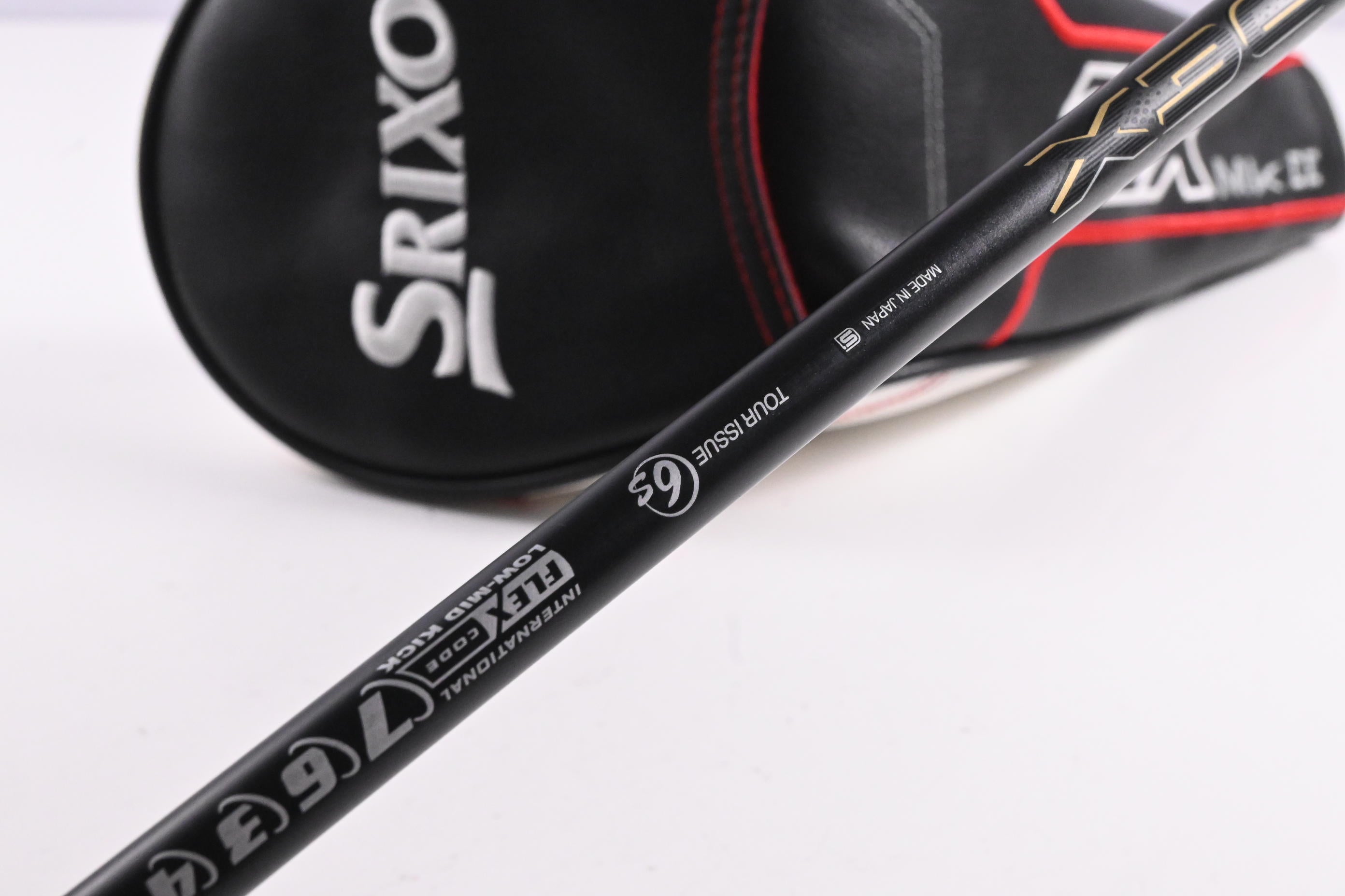 Srixon ZX7 Mk II Driver / 9.5 Degree / Stiff Flex Miyazaki Codex 6 Shaft