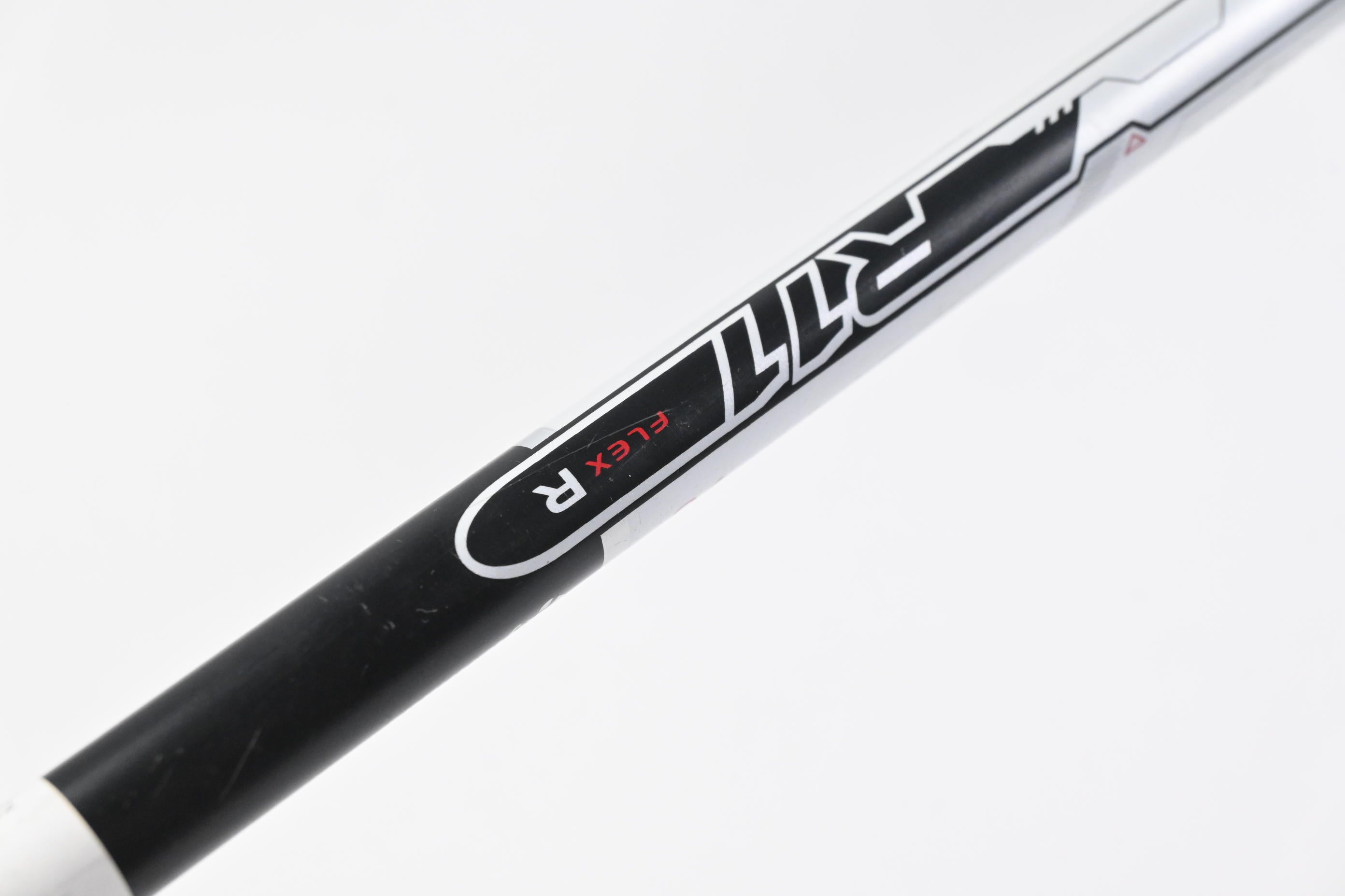 Taylormade R11 #3 Wood / 15.5 Degree / Regular Flex Fujikura Blur 70 Shaft