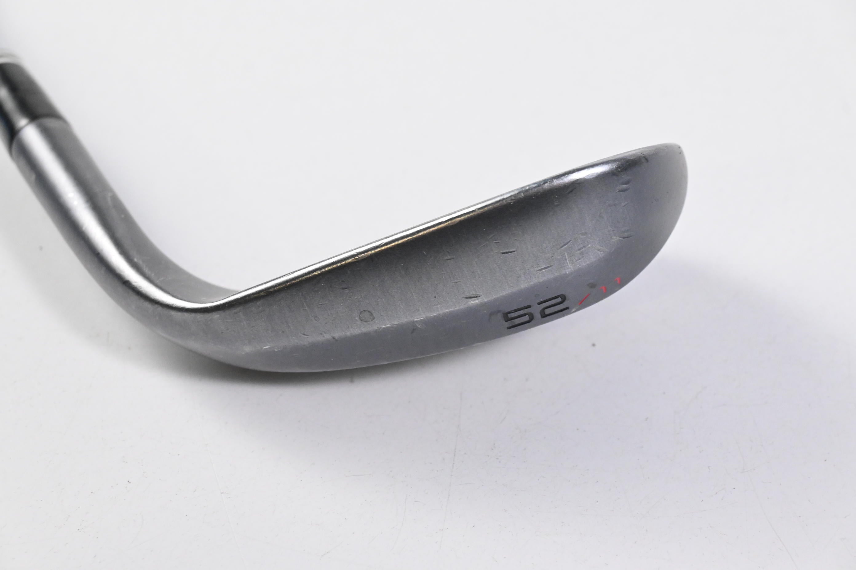 Left Hand Cleveland CBX 2 Gap Wedge / 52 Degree / Wedge Flex Dynamic Gold 115