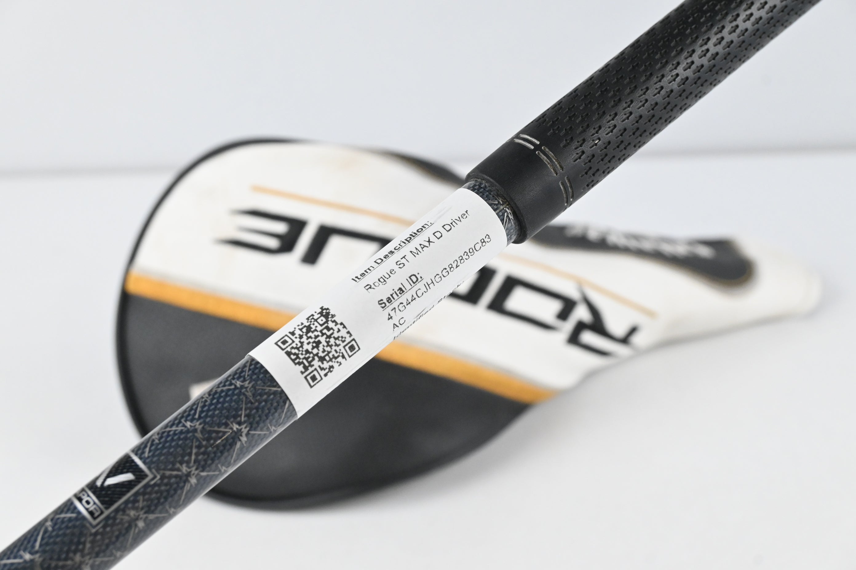 Callaway Rogue ST MAX D Driver / 10.5 Degree / Regular Flex Tensei AV Blue 55