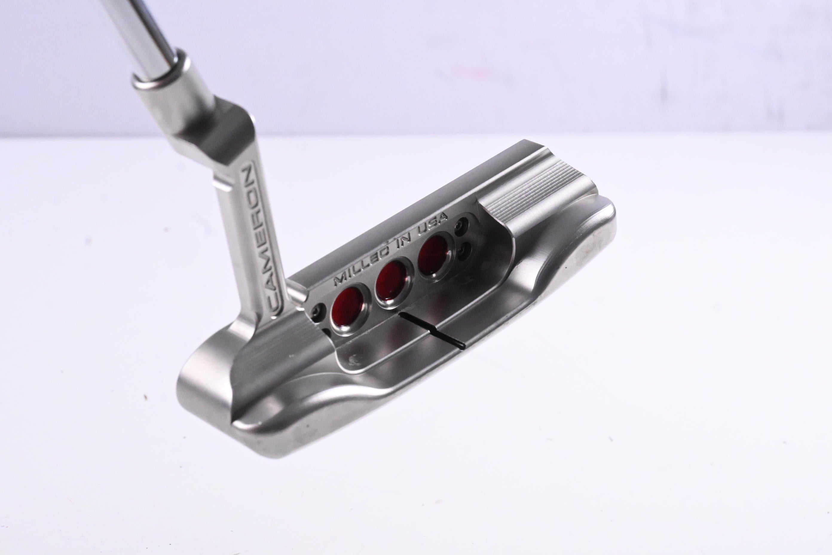 Scotty Cameron 2025 Studio Style Newport Putter / 34 Inch