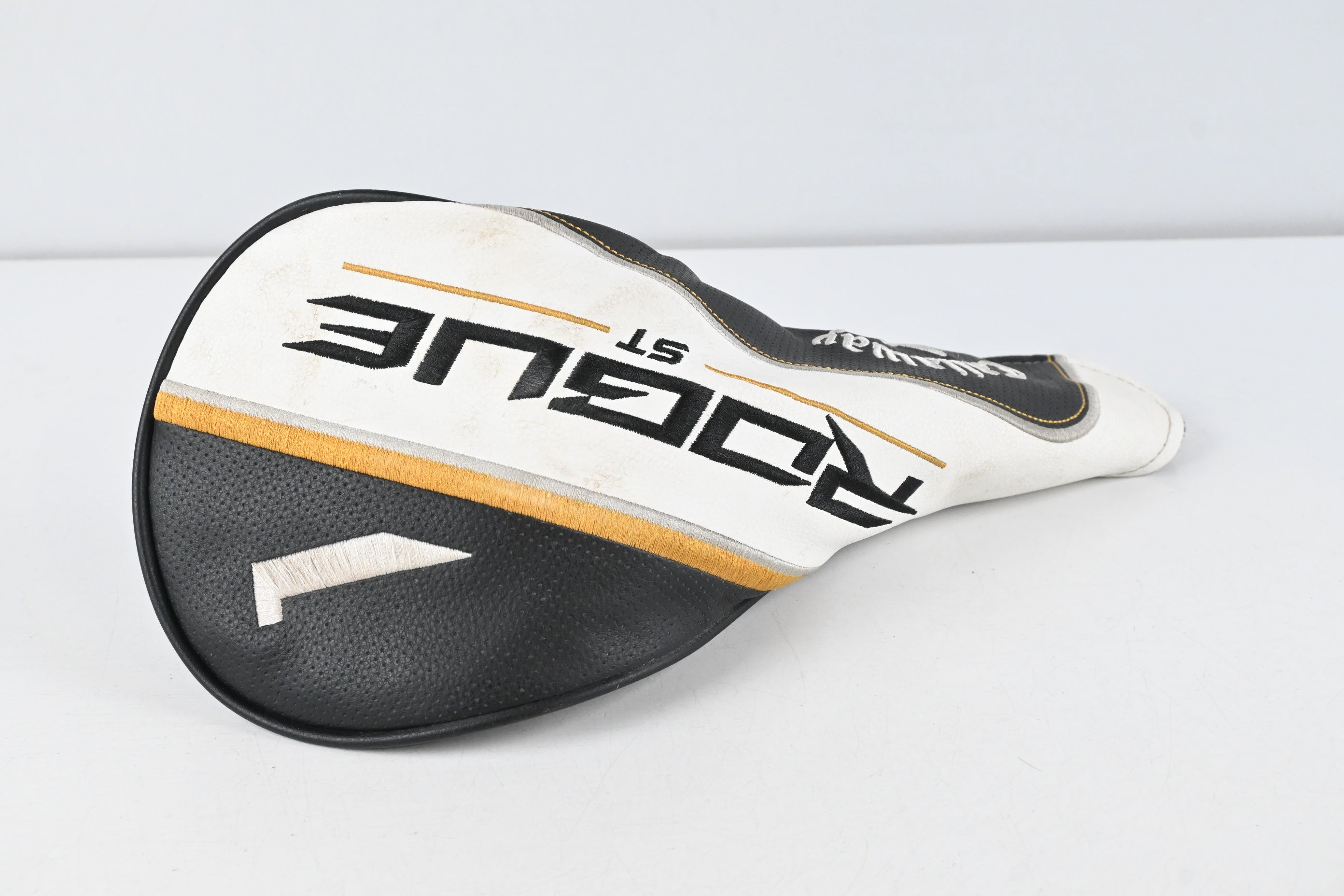 Callaway Rogue ST MAX D Driver / 10.5 Degree / Regular Flex Tensei AV Blue 55