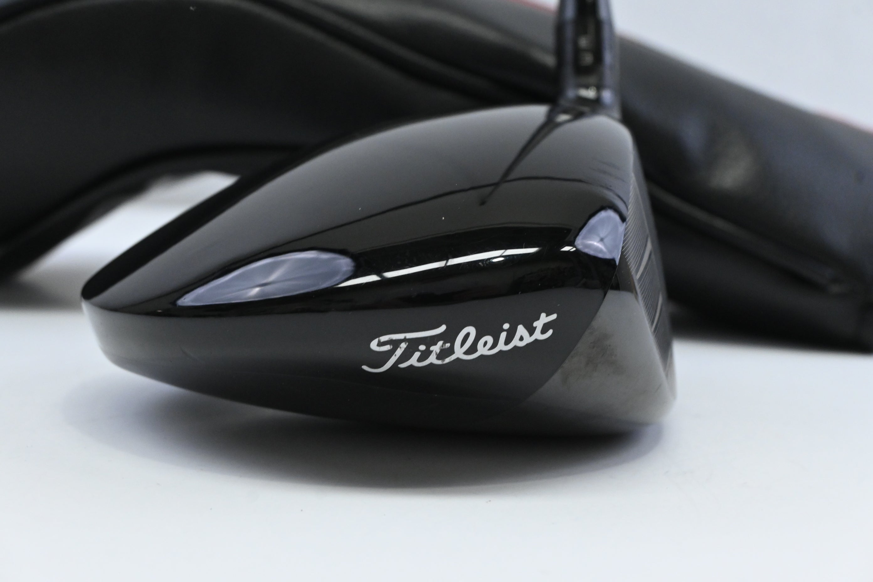 Titleist GT2 Driver / 9 Degree / Stiff Flex Tensei 1K Black 75 Shaft