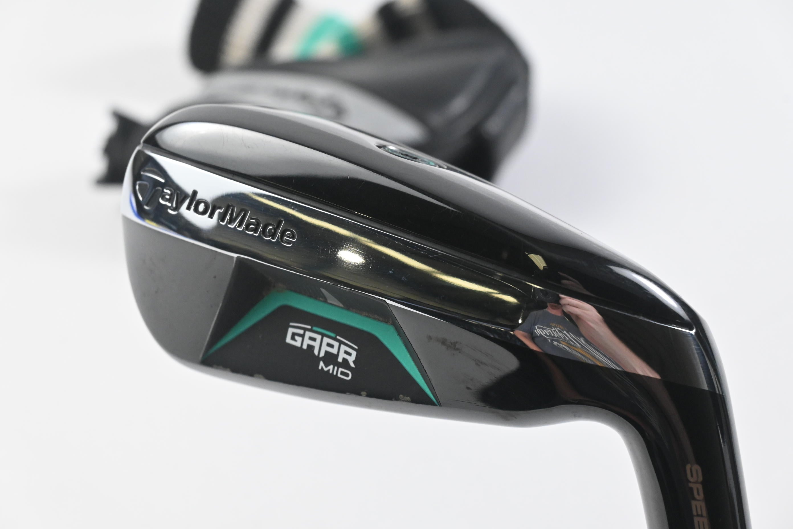Taylormade GAPR Lo #3 Hybrid / 19 Degree / Stiff Flex KBS Hybrid 80 Shaft