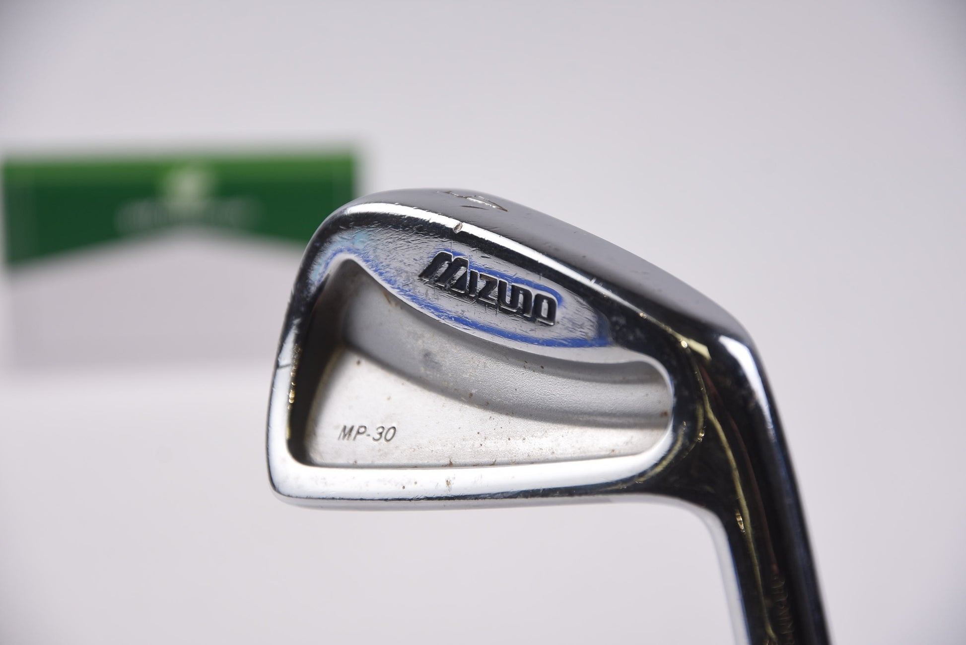 Mizuno MP-30 #4 Iron / 24 Degree / Regular Flex Dynamic Gold R300 Shaft