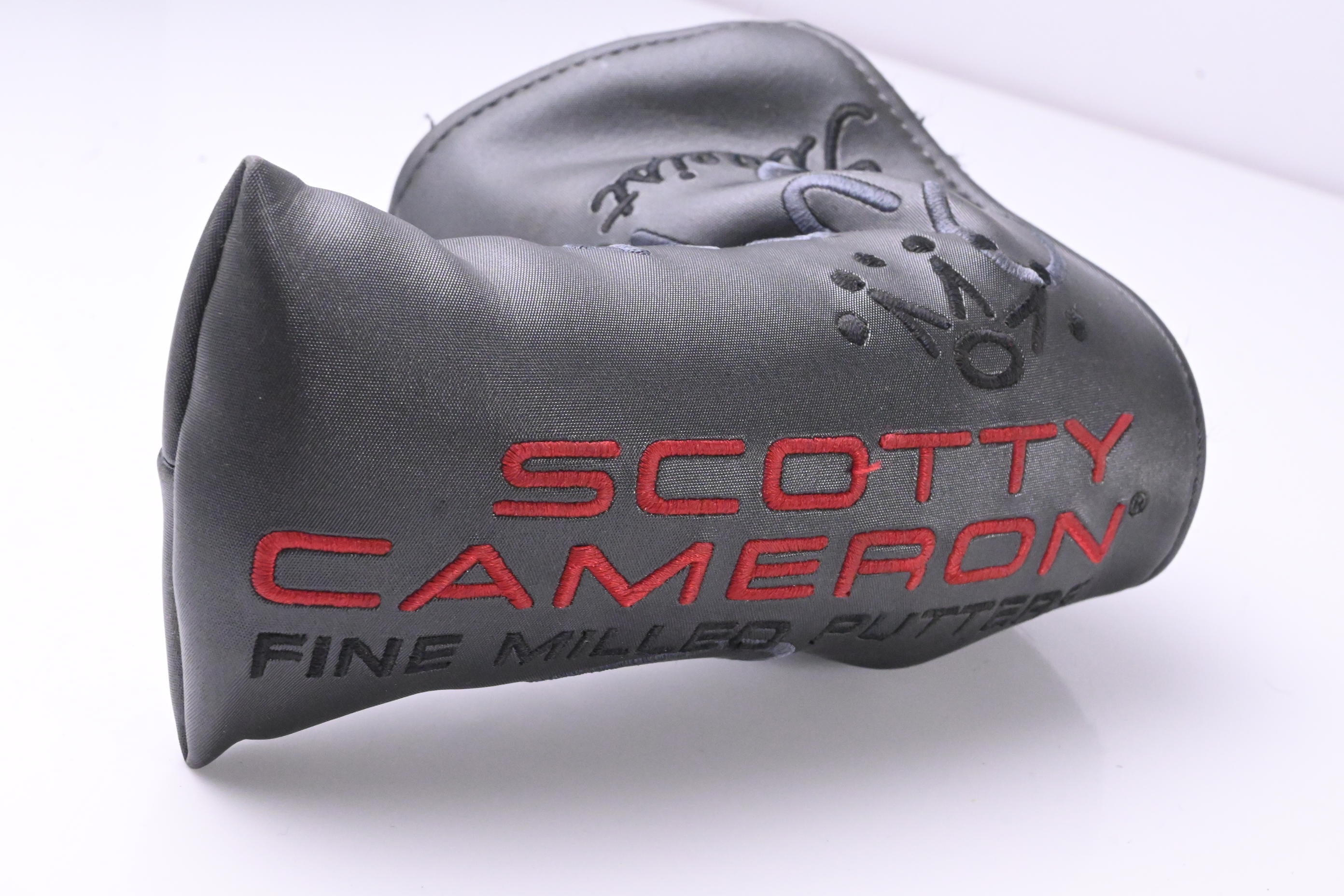 Scotty Cameron Super Select Newport Putter / 33 Inch