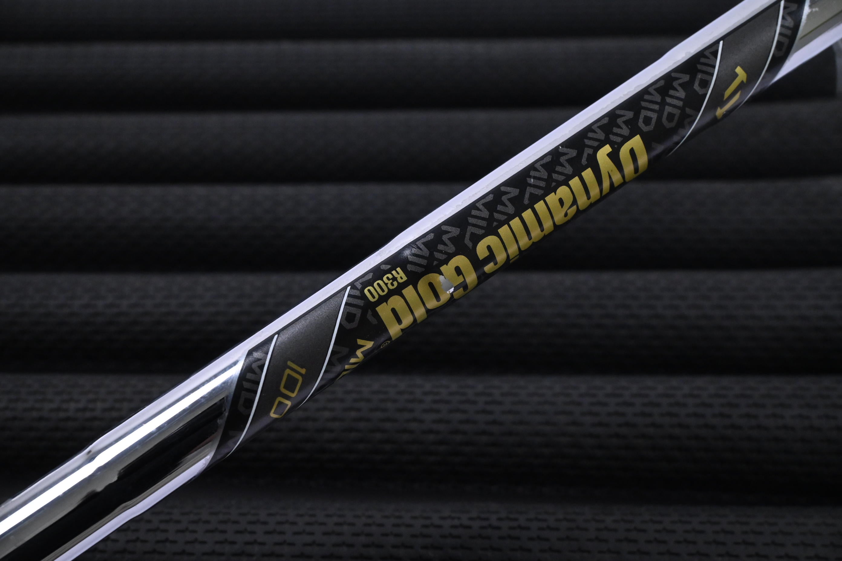 Ping G730 Irons / 5-PW+GW+SW / Green Dot / Regular Flex Dynamic Gold Shafts