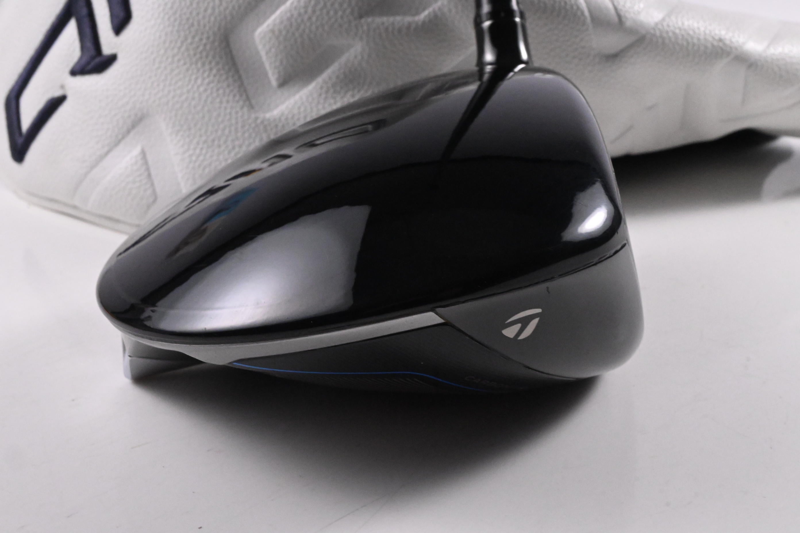 Taylormade Qi10 Driver / 9 Degree / Regular Flex Tensei AV Limited Blue 65 Shaft