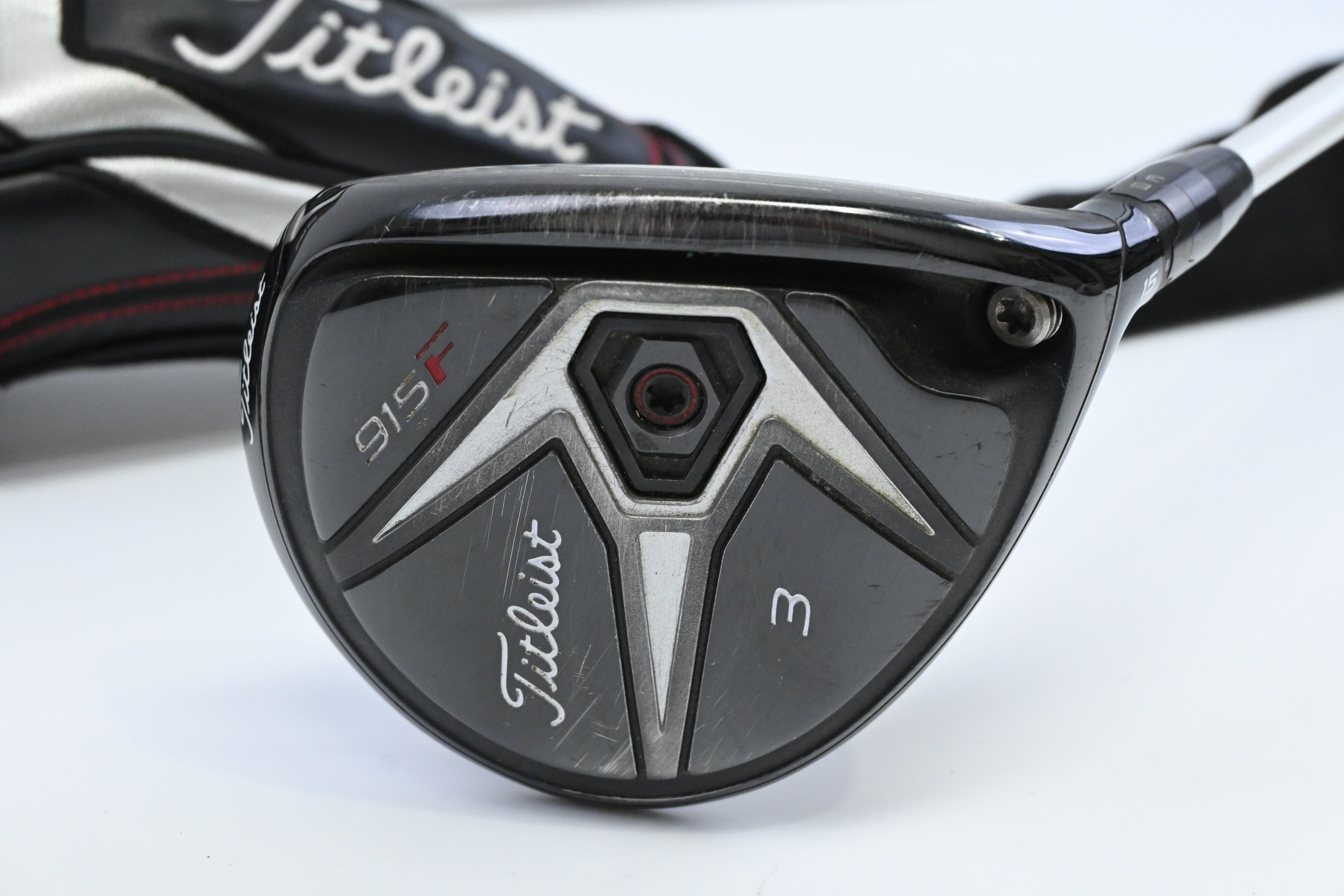 Titleist 915 F #3 Wood / 15 Degree / Stiff Flex Aldila Rogue Silver 70 Shaft
