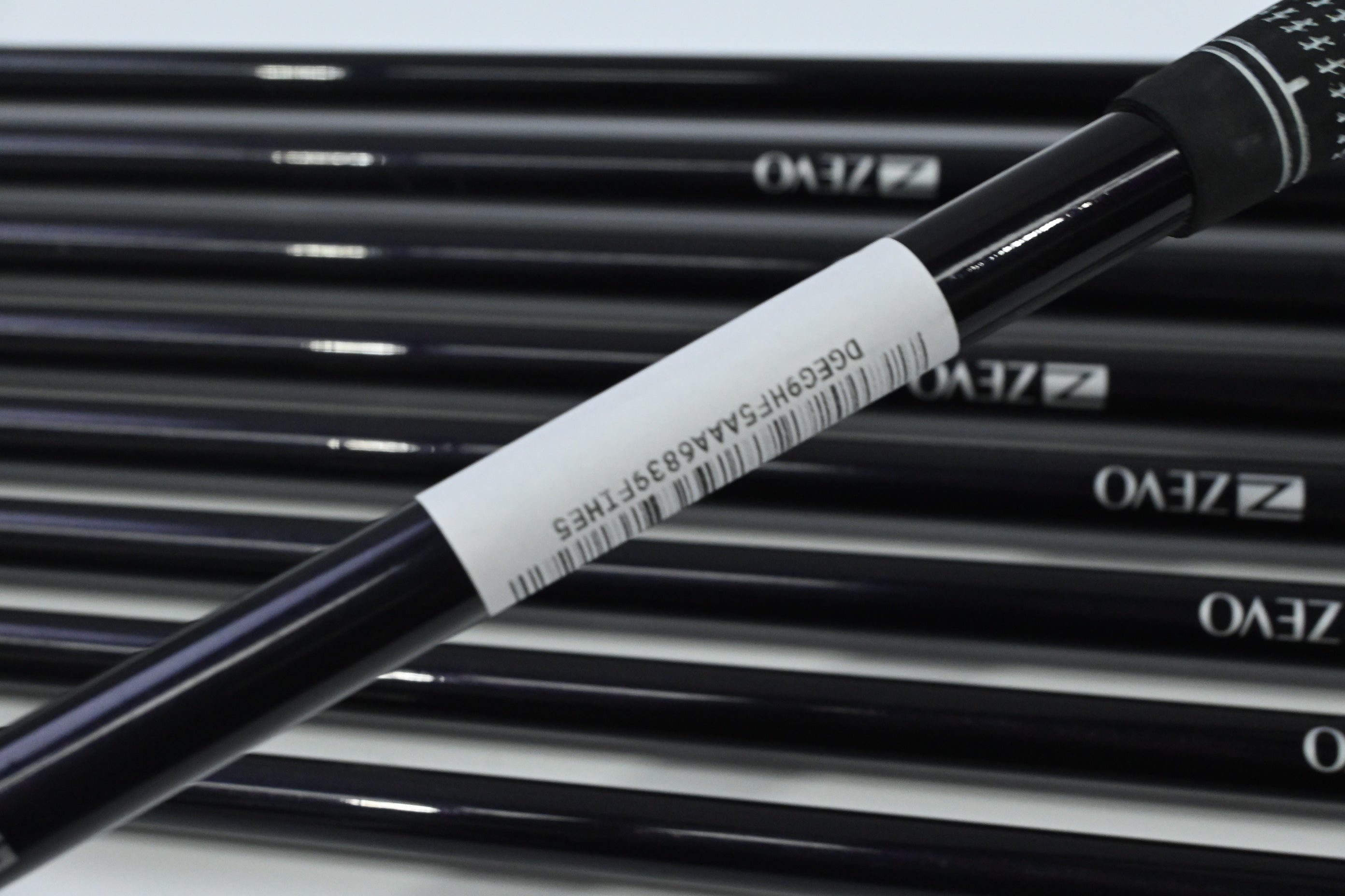 Zevo Mid-Blade Irons / 2-9+GW / Stiff Flex Zevo System Fit Graphite 9 Shafts