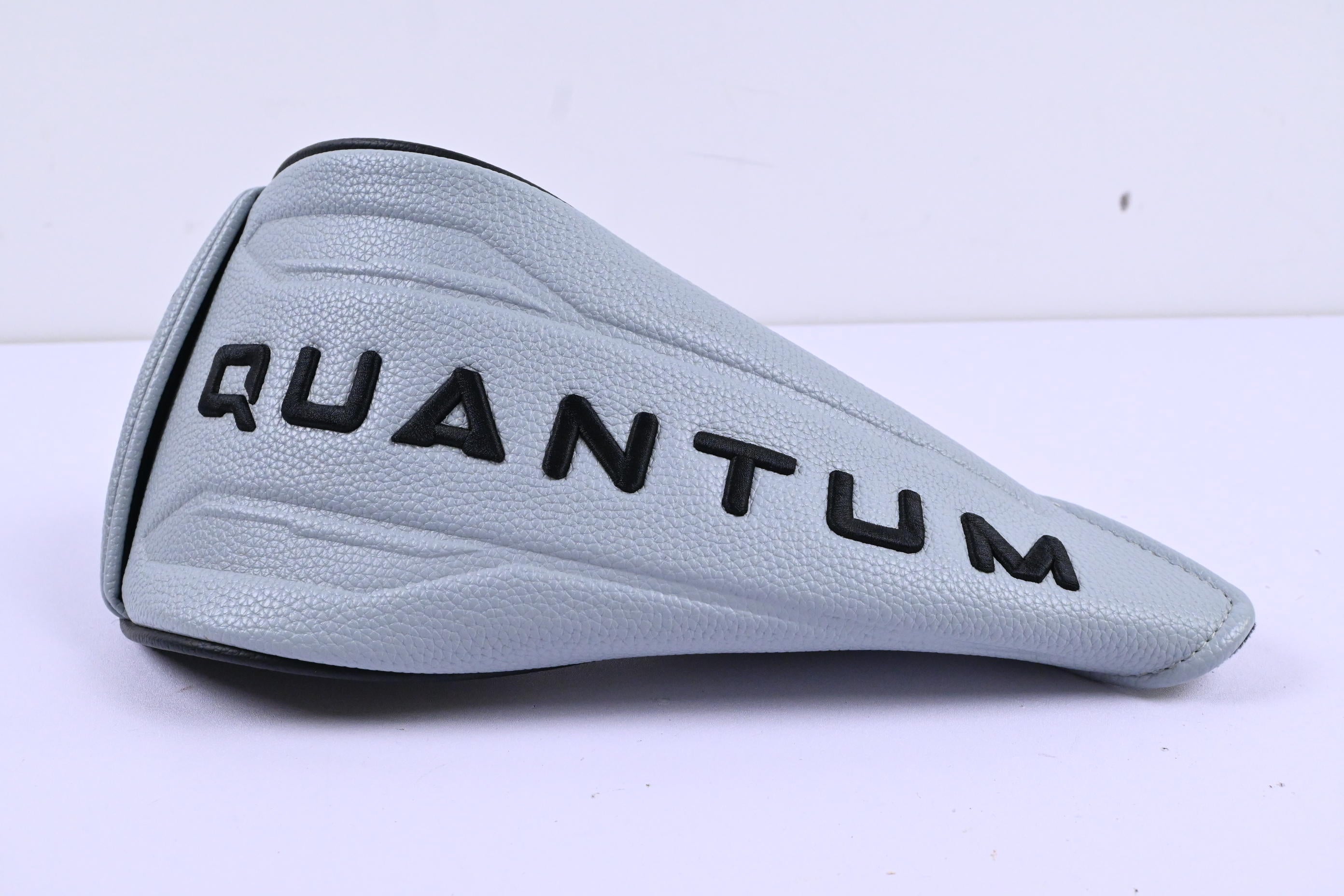 Callaway Quantum Max Driver / 9 Degree / Regular Flex Denali Frost Silver 50