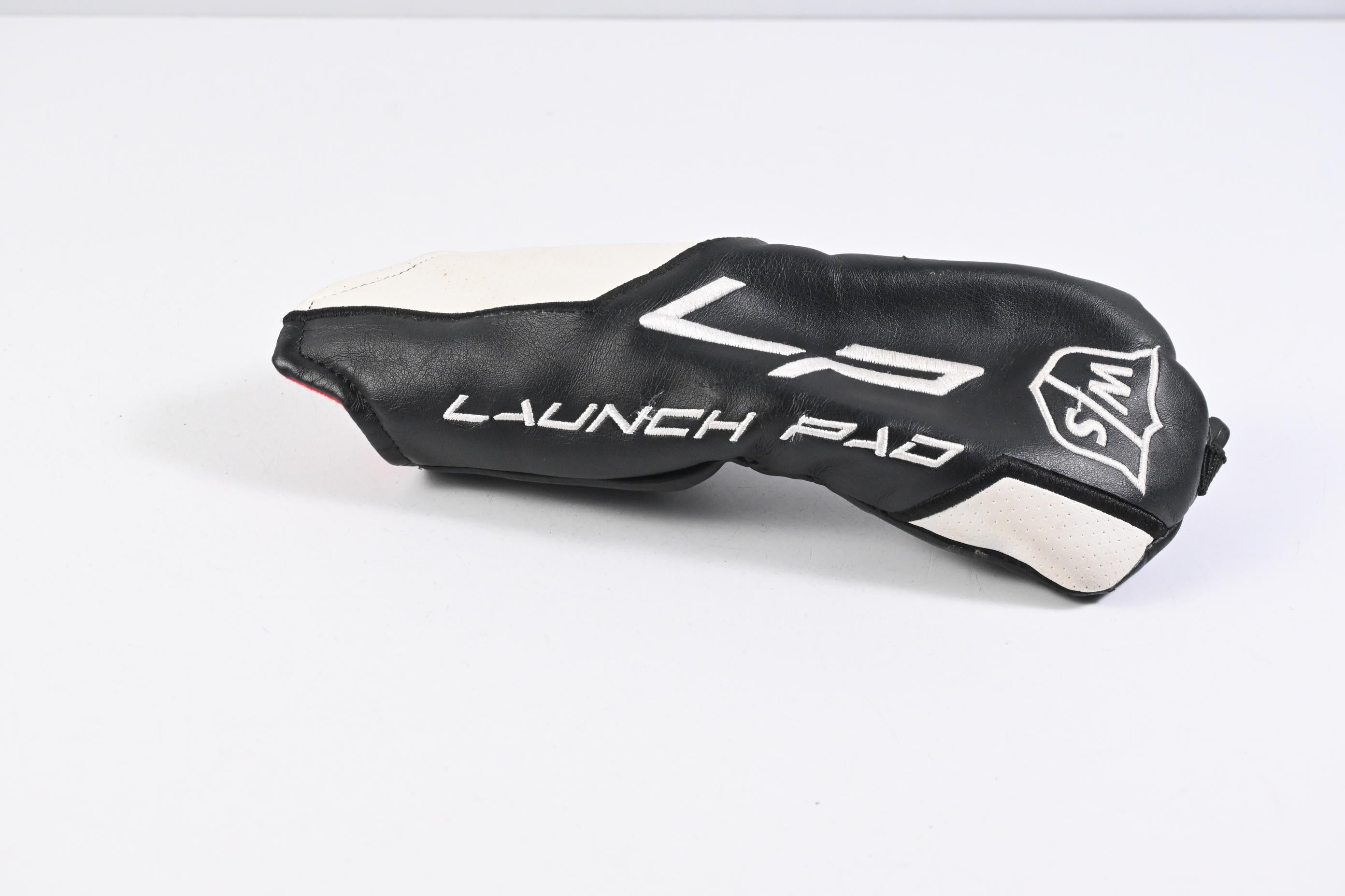 Wilson Launch Pad #3 Hybrid / 19.5 Degree / Regular Flex Helium Black 66 Shaft