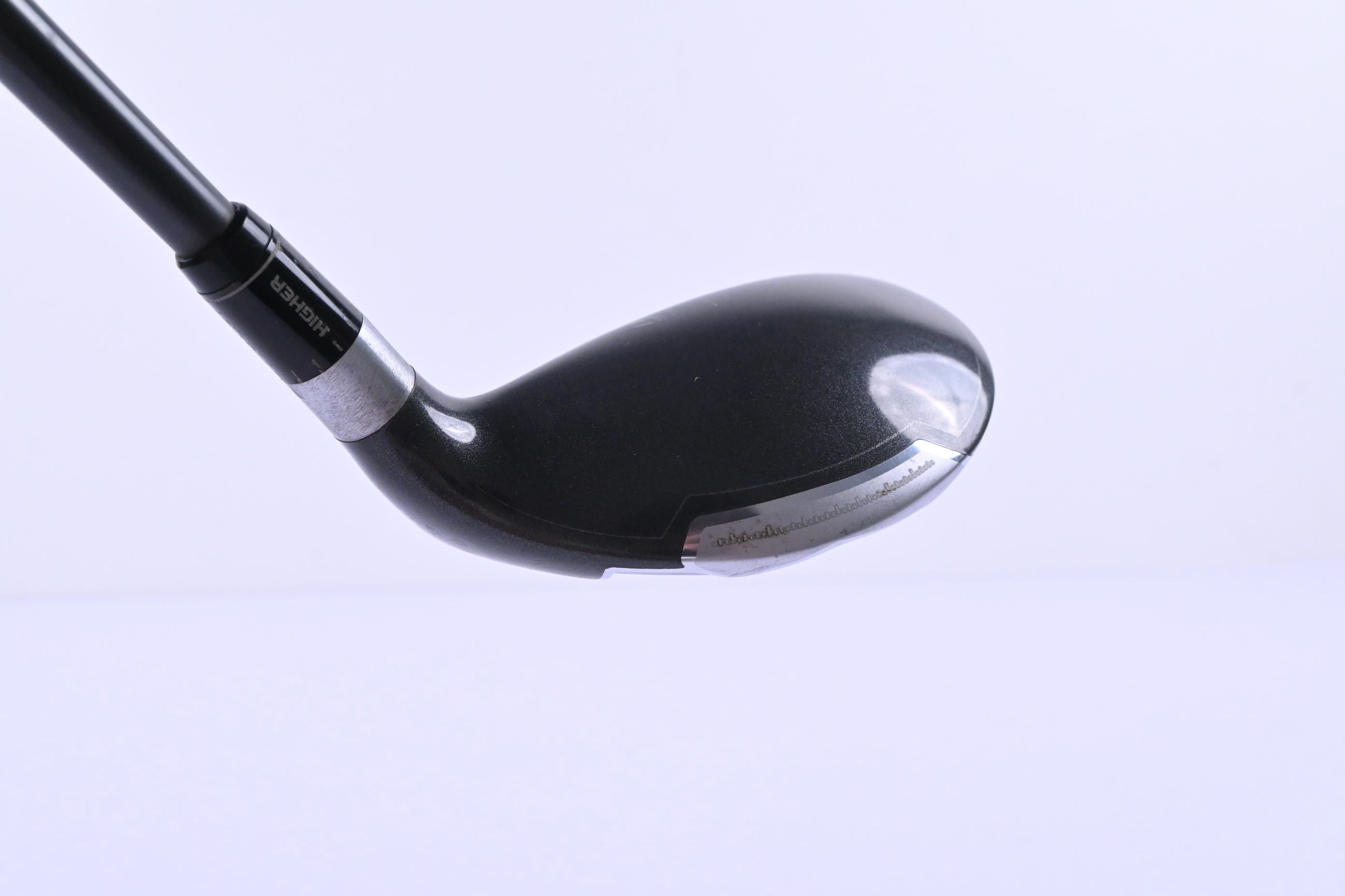 Taylormade SLDR #3 Hybrid / 19 Degree / Stiff Flex Fujikura Speeder 82h Shaft