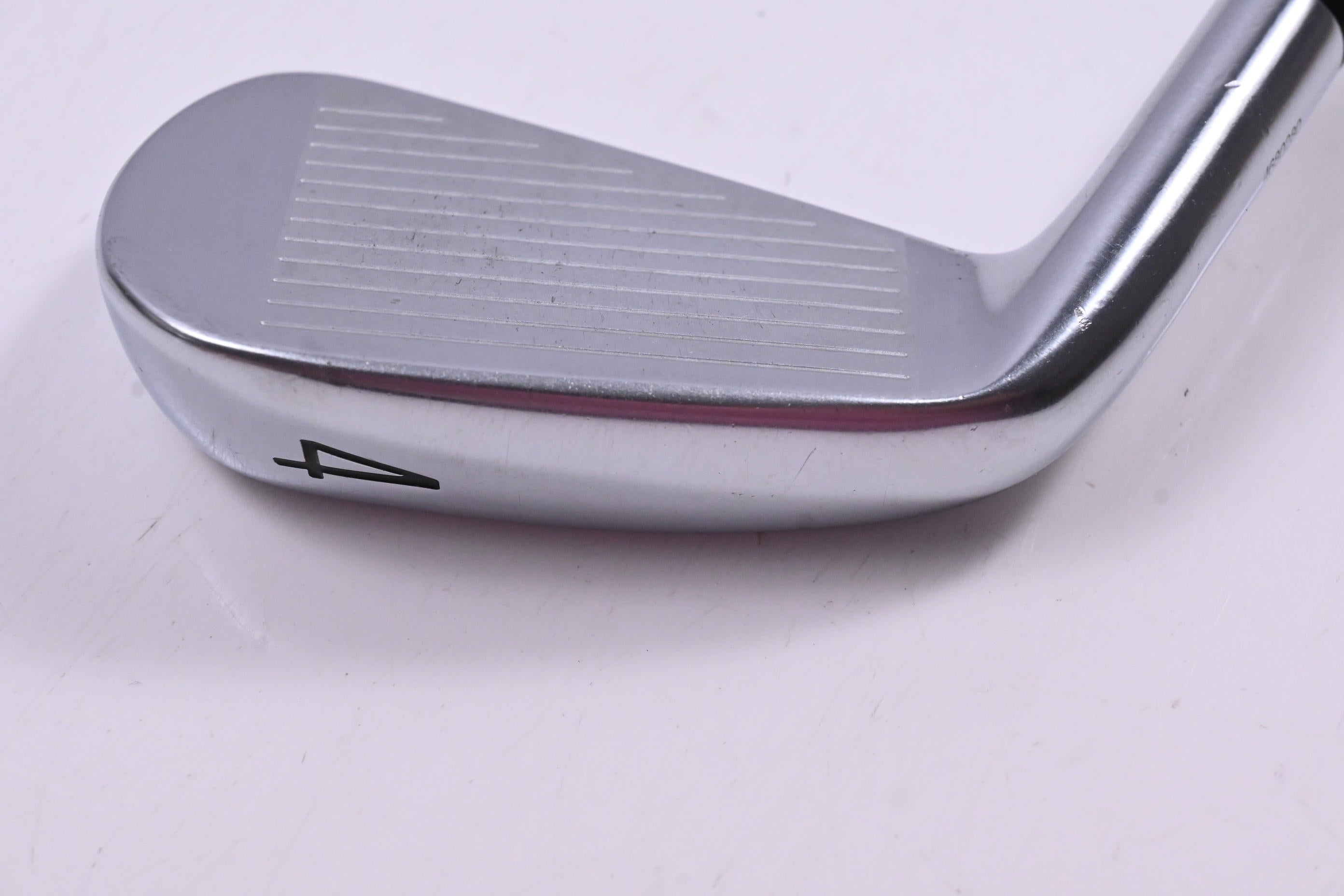 Titleist T200 2021 #4 Iron / 22 Degree / Stiff Flex AMT Black S300 Shaft