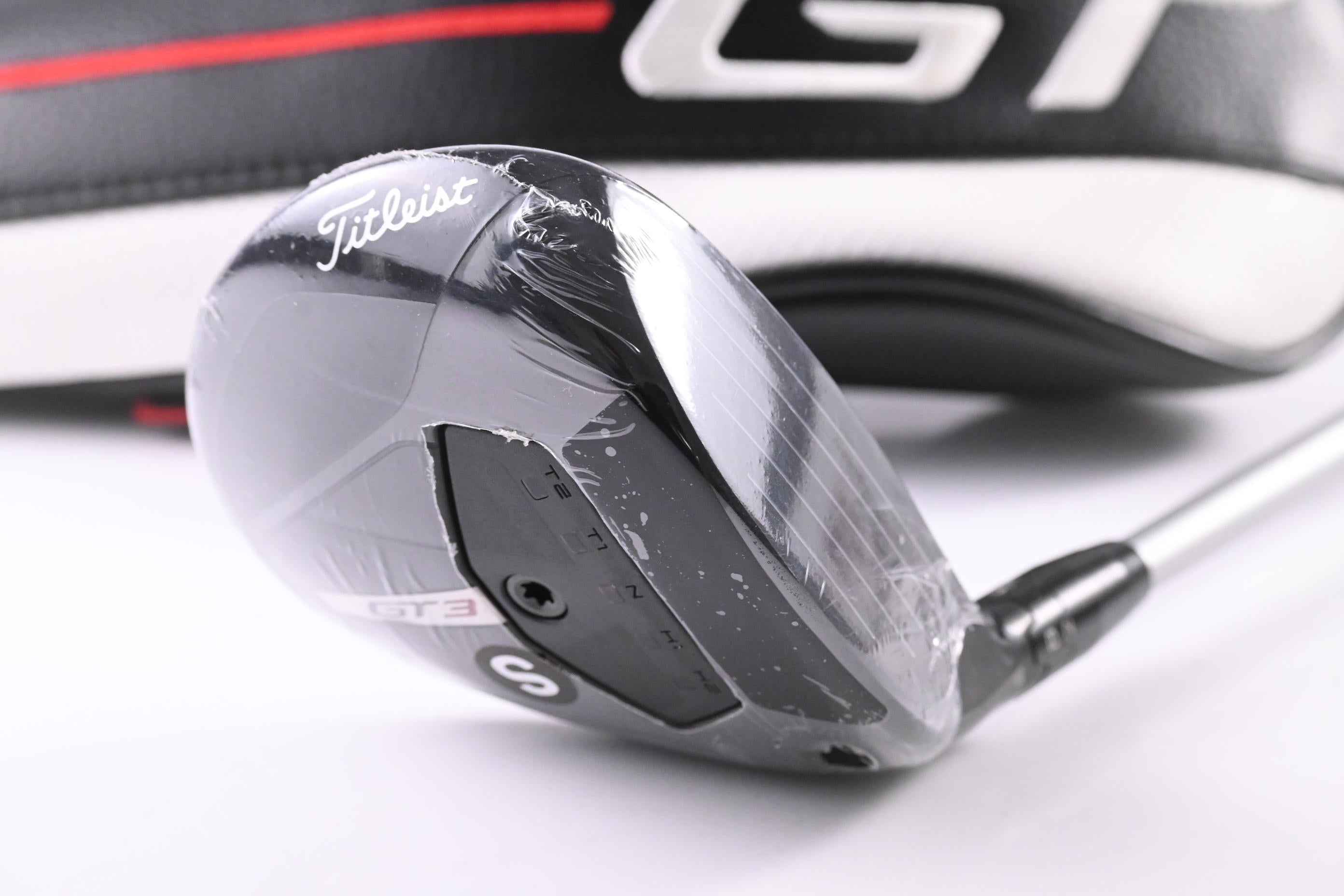 Titleist GT3 #3 Wood / 15 Degree / Regular Flex Mitsubishi MMT Silver 40 Shaft