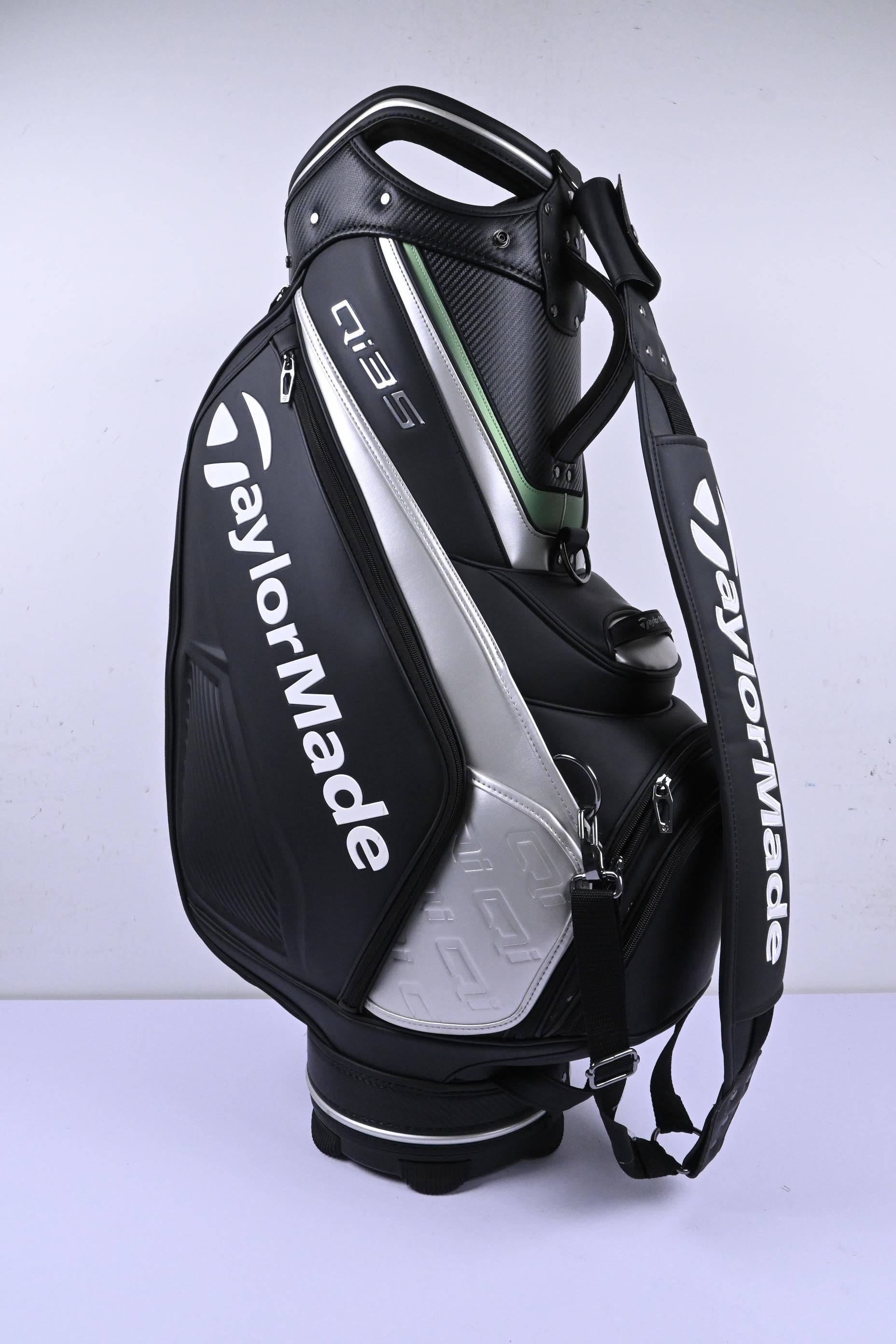 Taylormade Qi35 Tour Bag / 6-Way Divider / Black & Silver