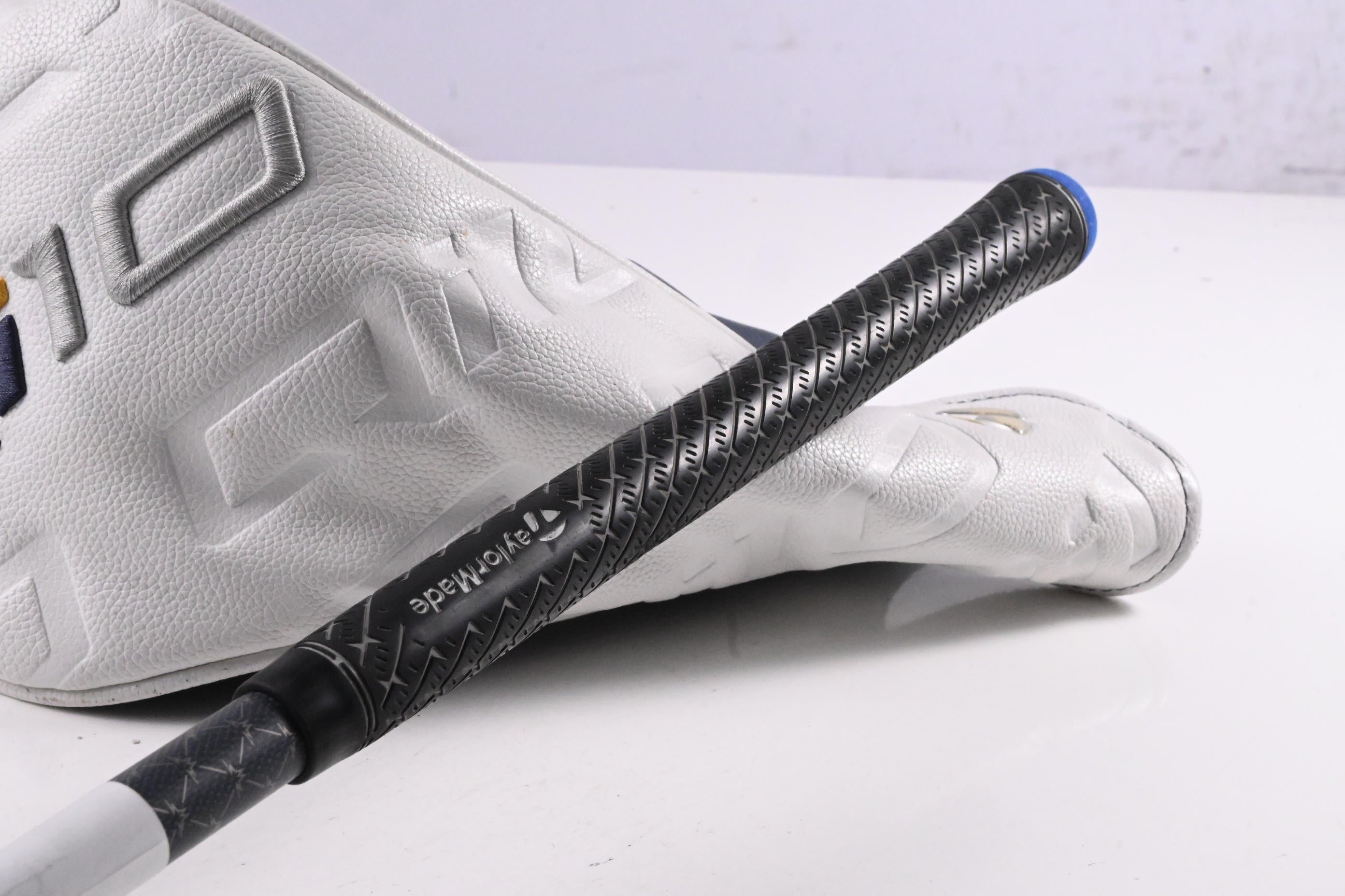 Taylormade Qi10 Driver / 9 Degree / Regular Flex Tensei AV Limited Blue 65 Shaft
