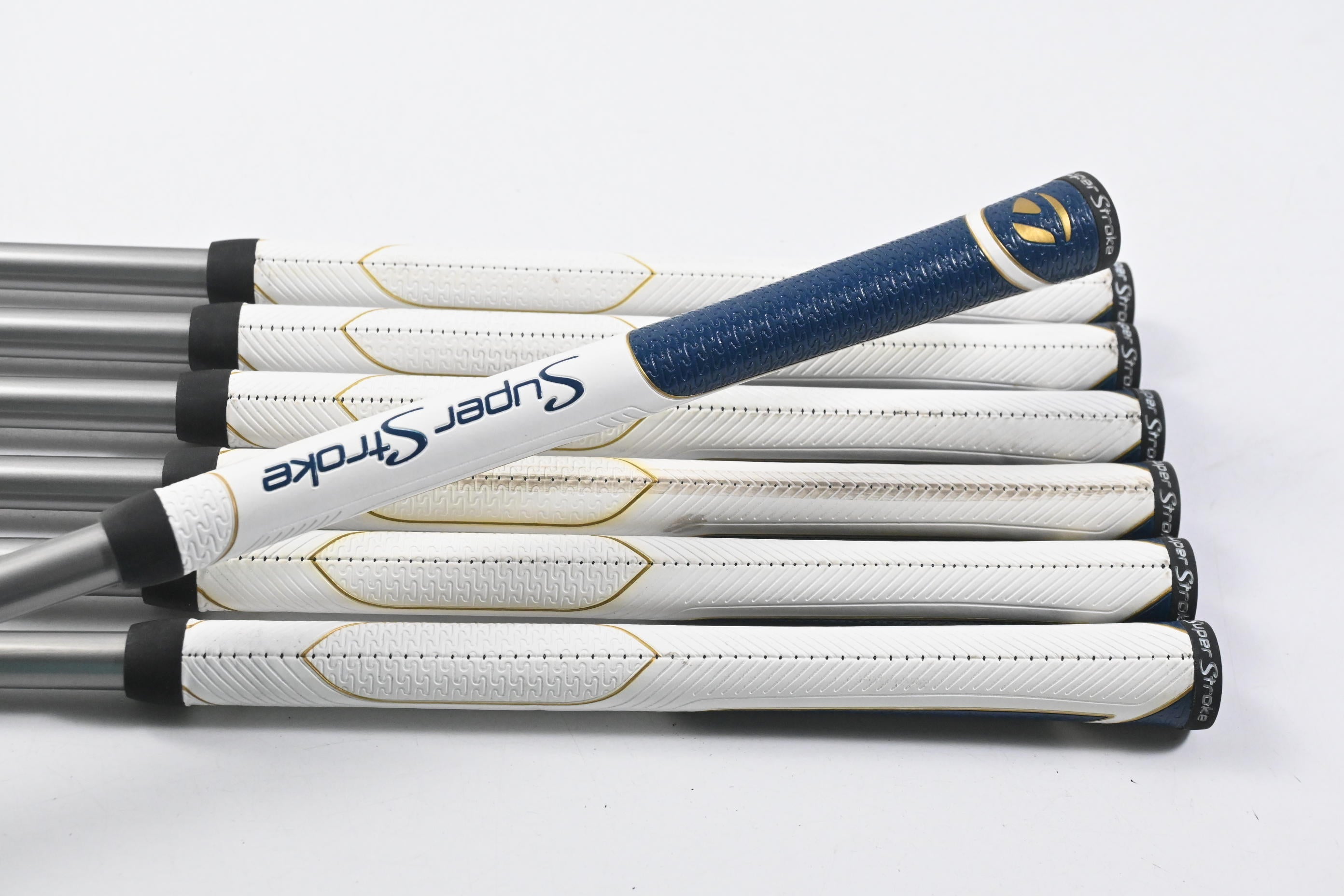 Ladies Taylormade Kalea Gold Irons / 6-PW+GW+SW / Ladies Flex Kalea Shafts