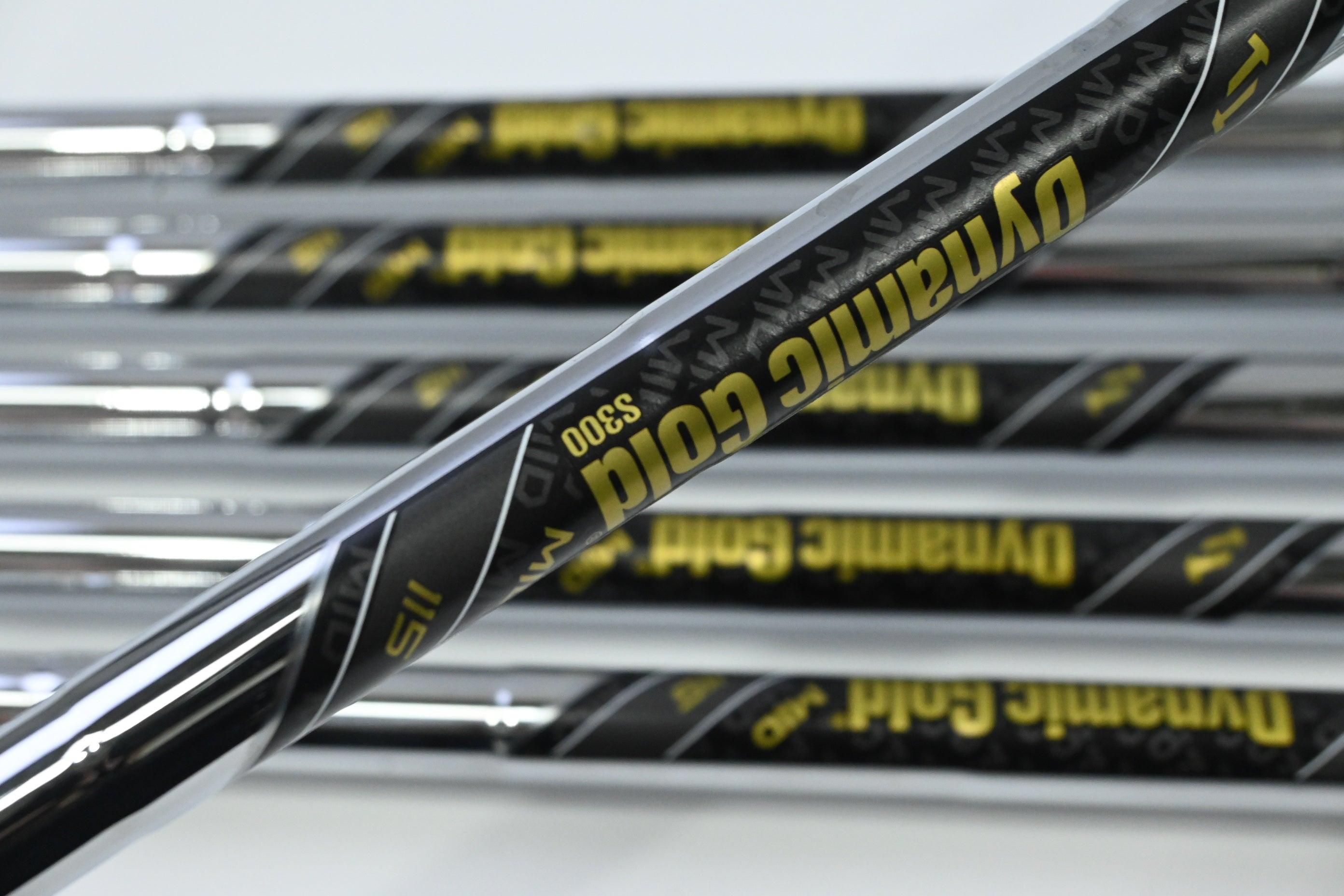 Mizuno Pro 243 Irons / 5-PW / Stiff Flex Dynamic Gold 115 S300 Shafts