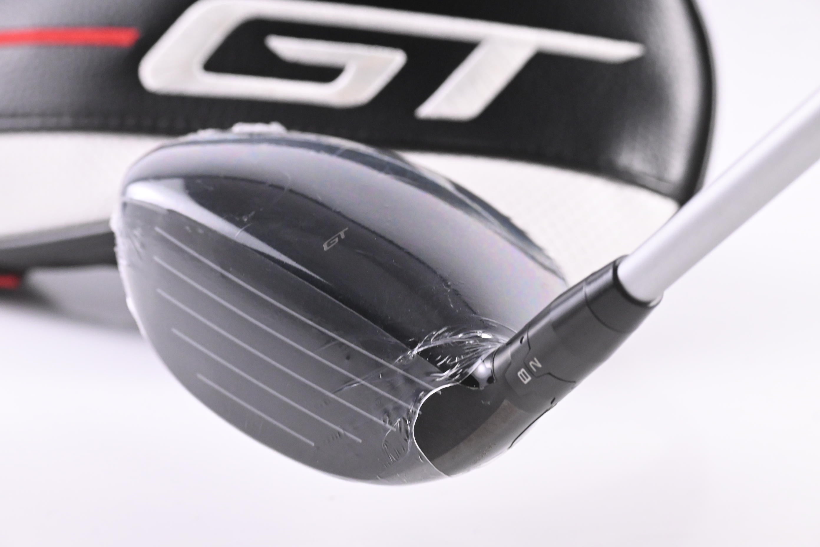 Titleist GT3 #3 Wood / 15 Degree / Regular Flex Mitsubishi MMT Silver 40 Shaft